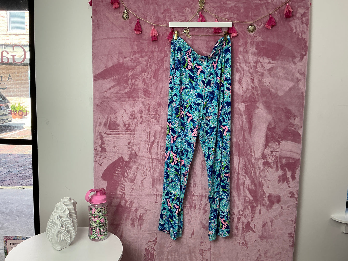 Lilly Pulitzer Pant - Size XL