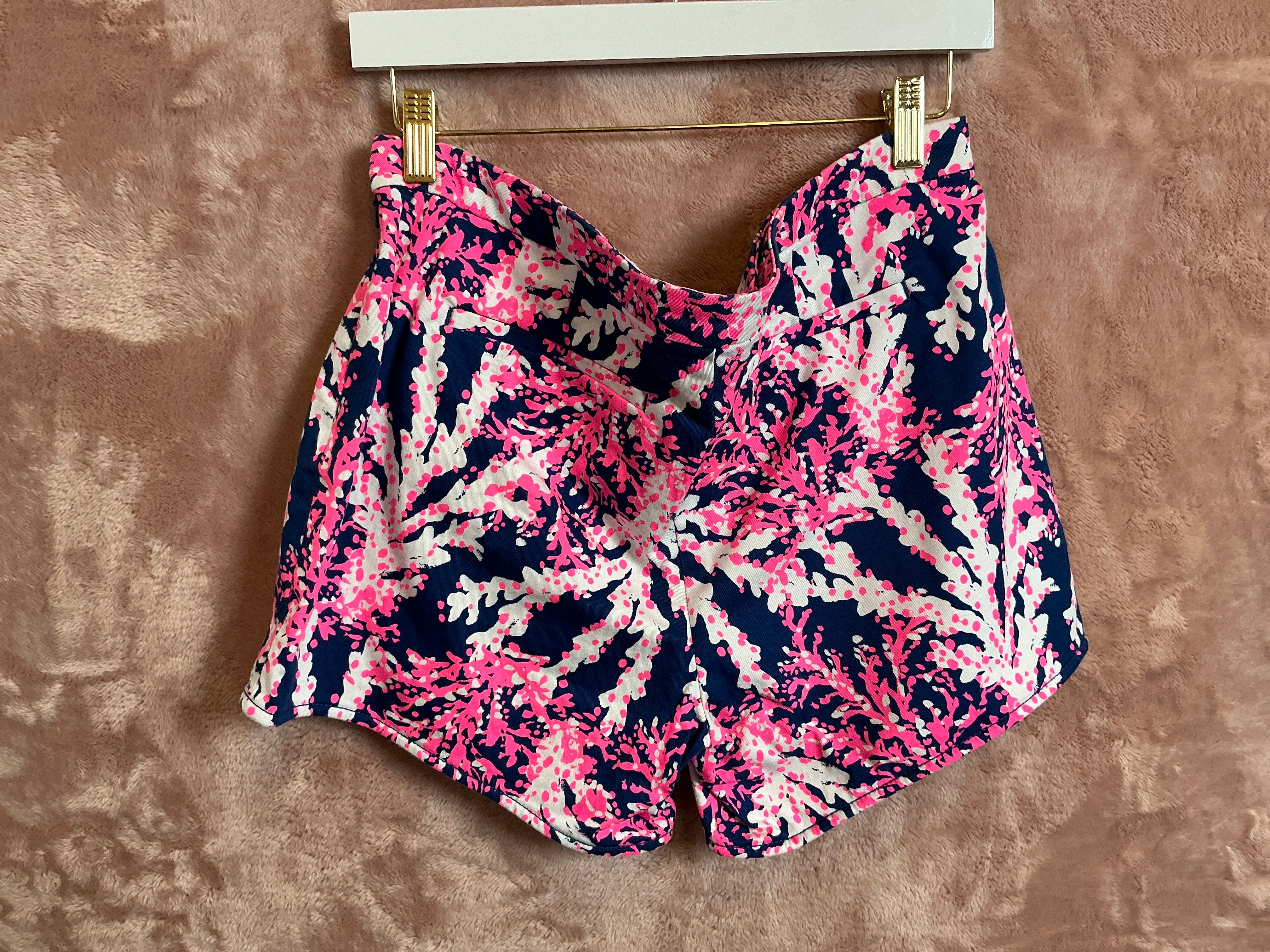 Lilly Pulitzer Short - Size 10