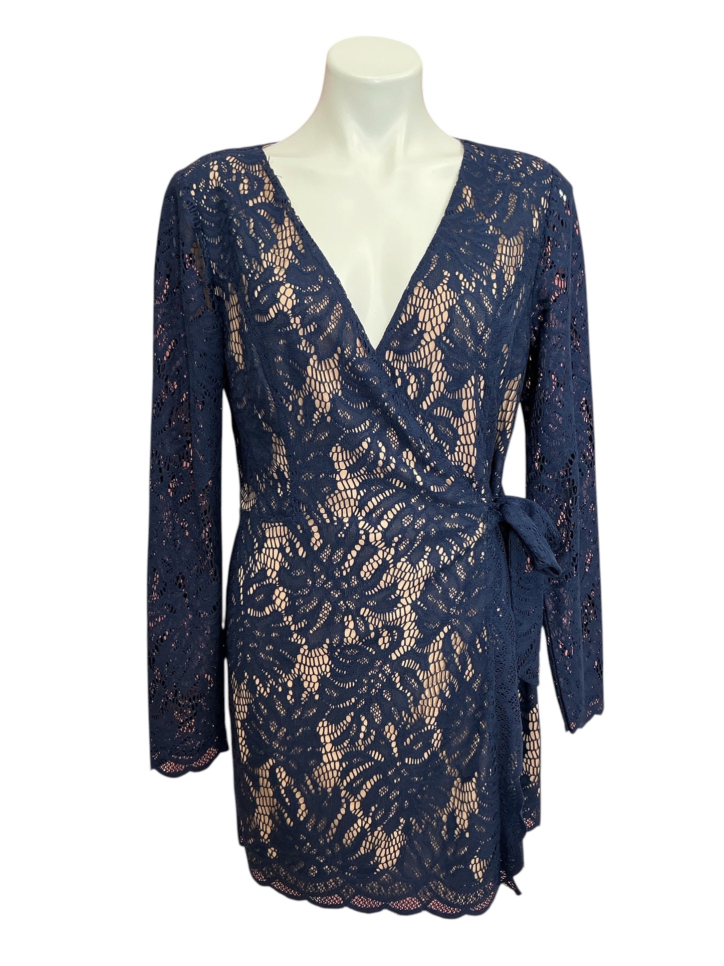 Lilly Pulitzer Tiki Wrap Romper True Navy Paradise Found Lace - Size L