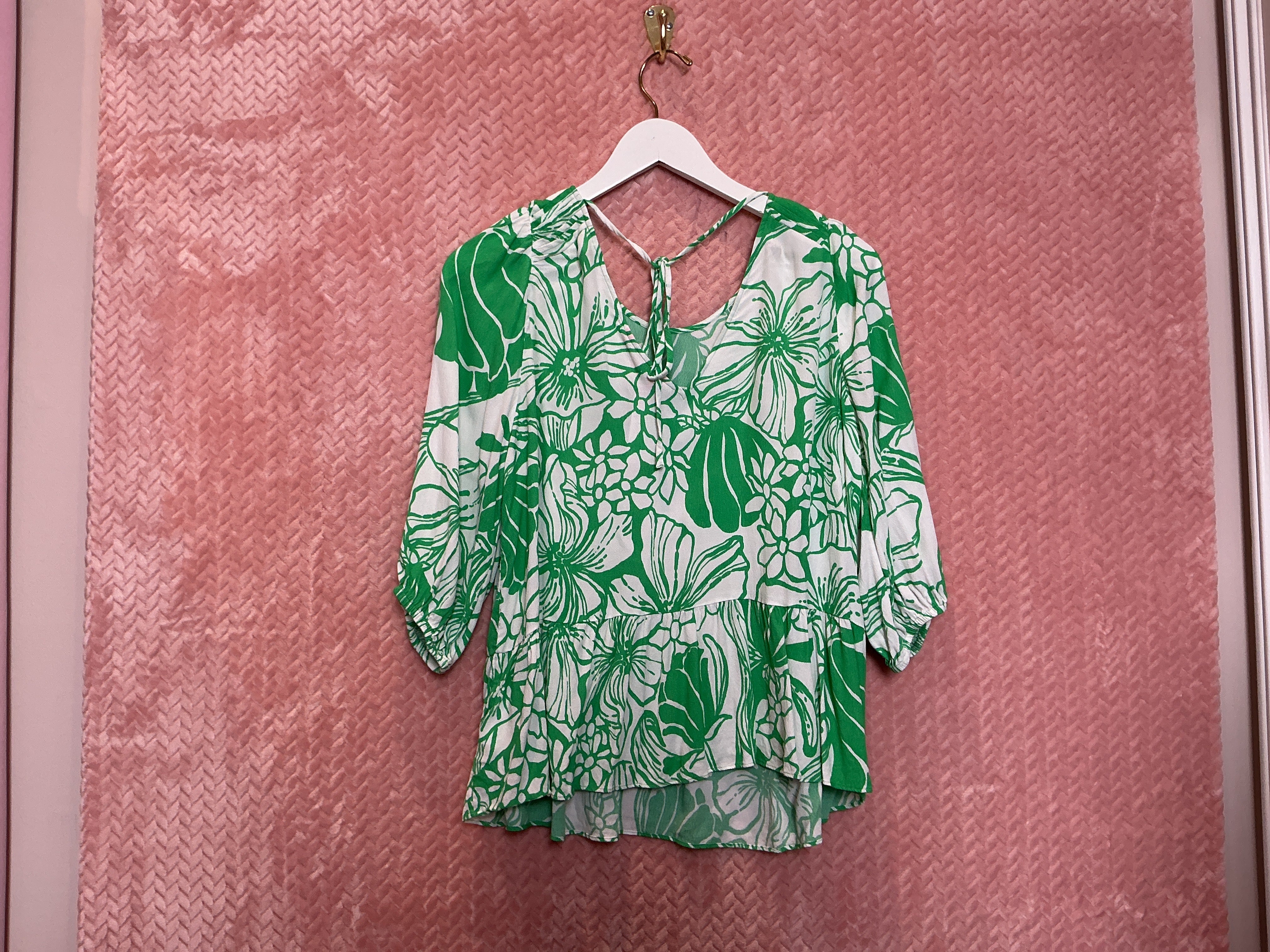 Lilly Pulitzer Top - Size L