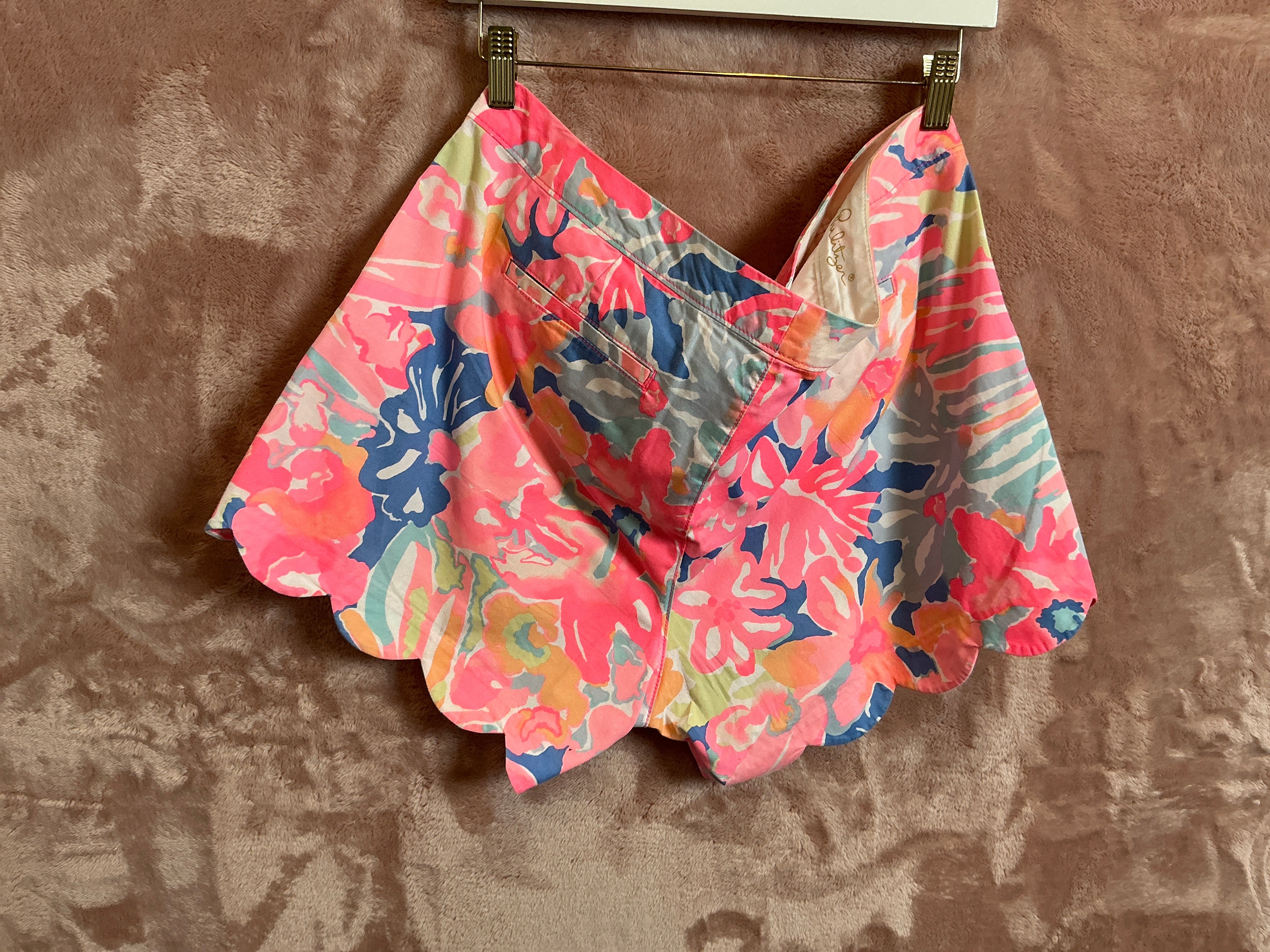 Lilly Pulitzer Short - Size 16