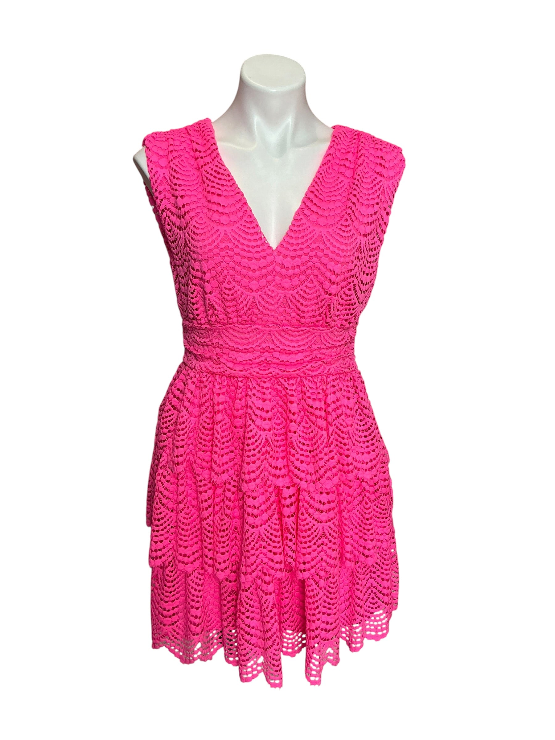 Lilly Pulitzer Faye V-Neck Lace Ruffle Dress Roxie Pink Scalloped Shell Lace - Size M