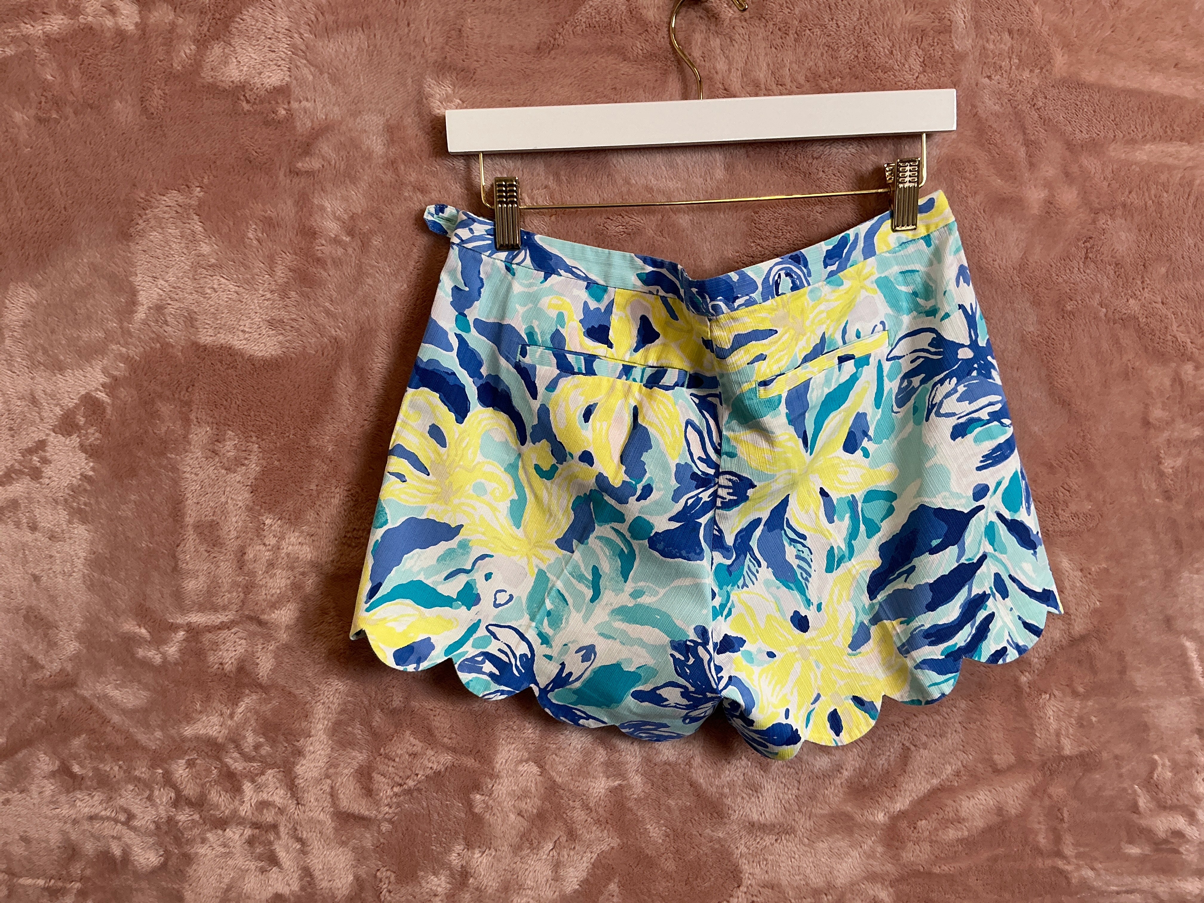 Lilly Pulitzer Short - Size 8