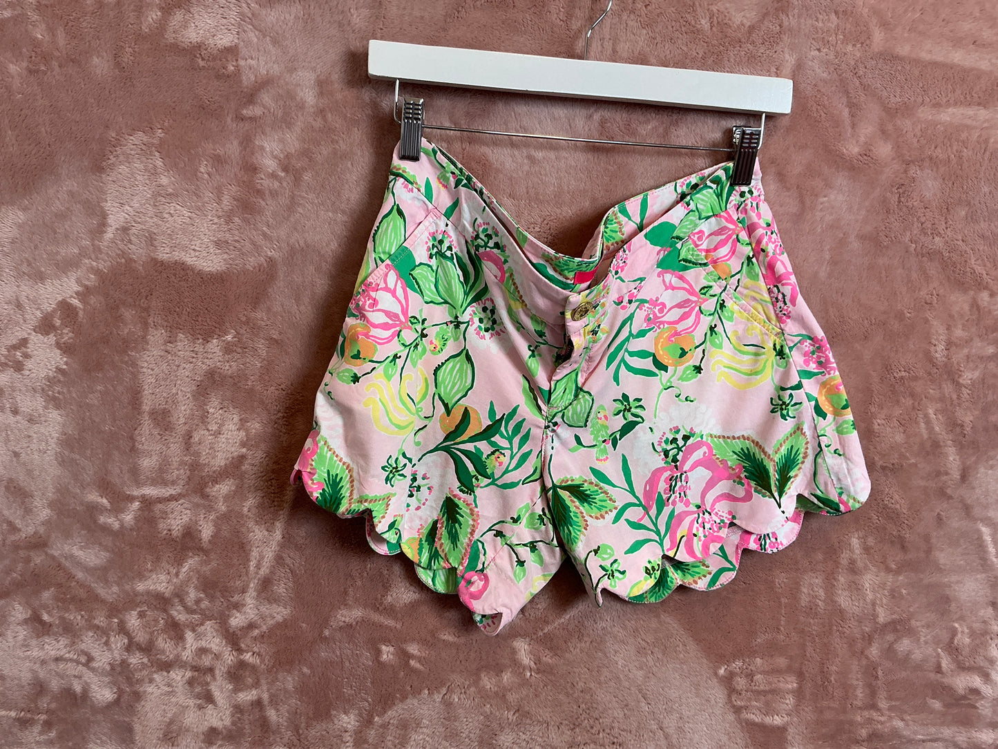 Lilly Pulitzer Short - Size 2