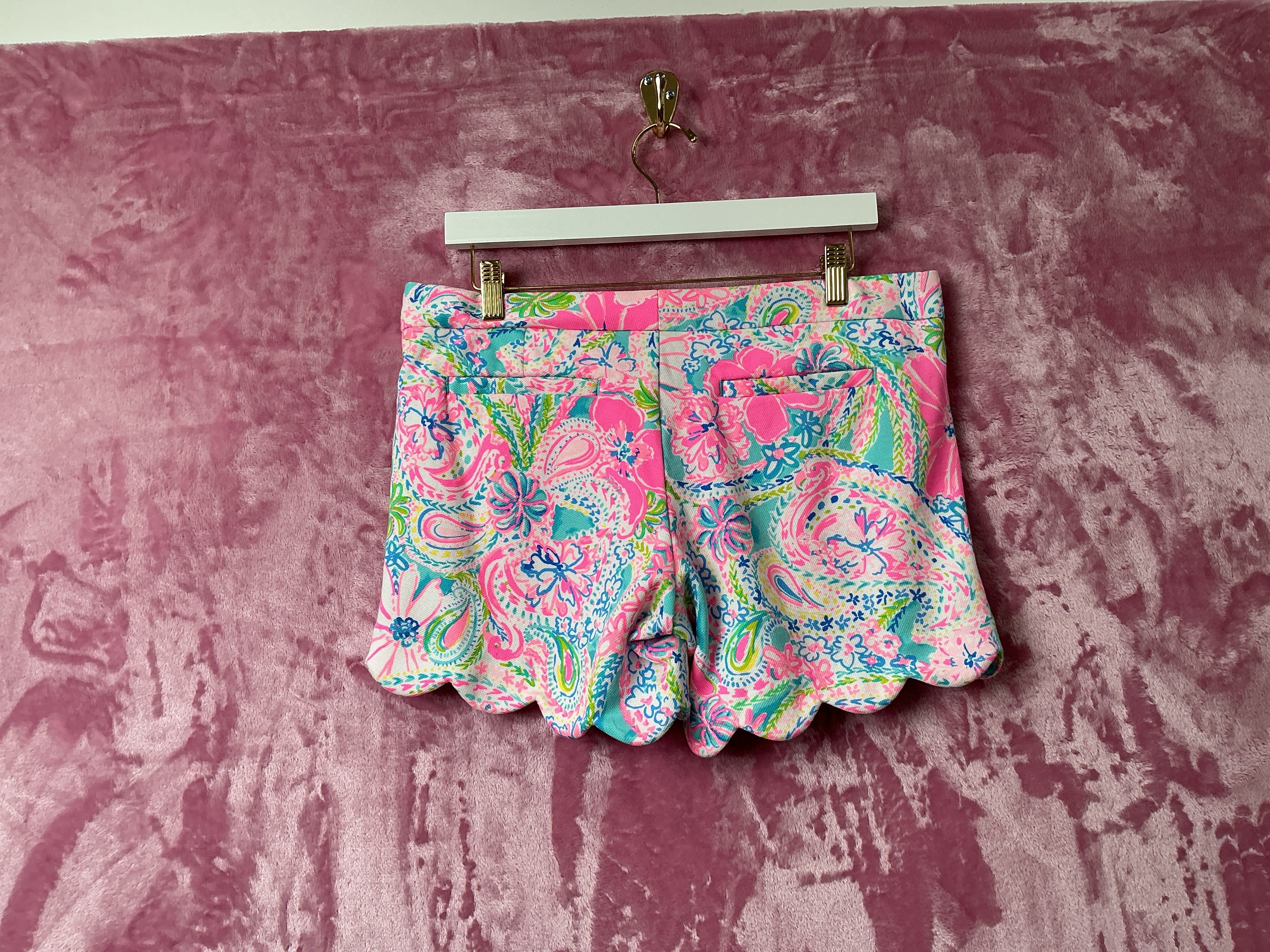 Lilly Pulitzer NWT Buttercup Knit Short Flock Full Of Fun - Size 6
