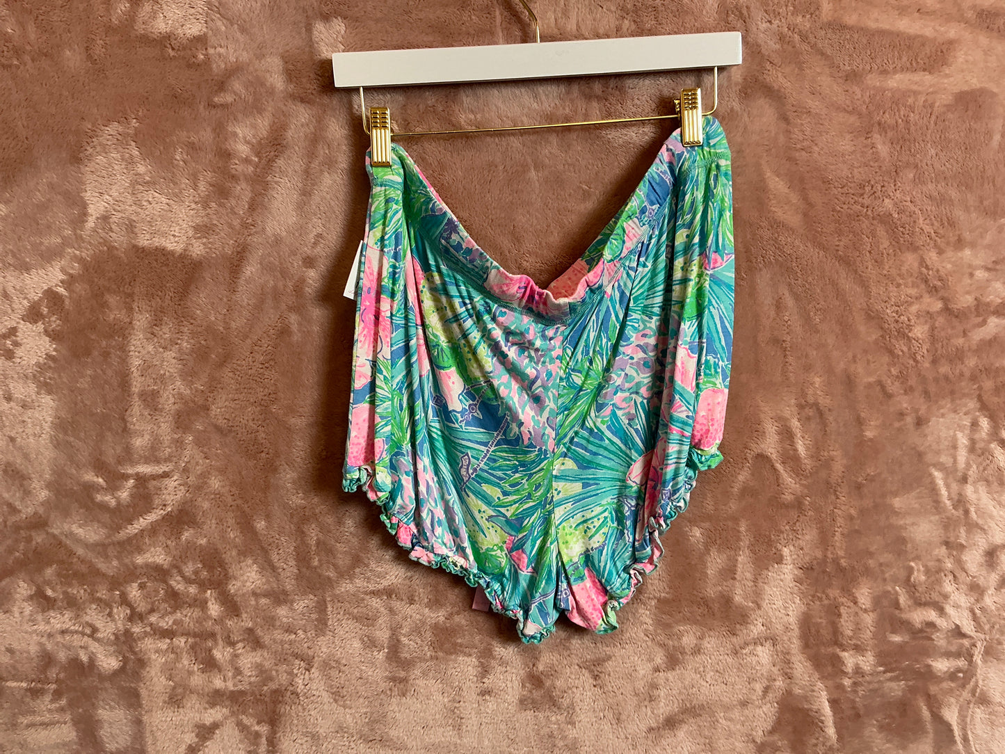 Lilly Pulitzer Short - Size XL