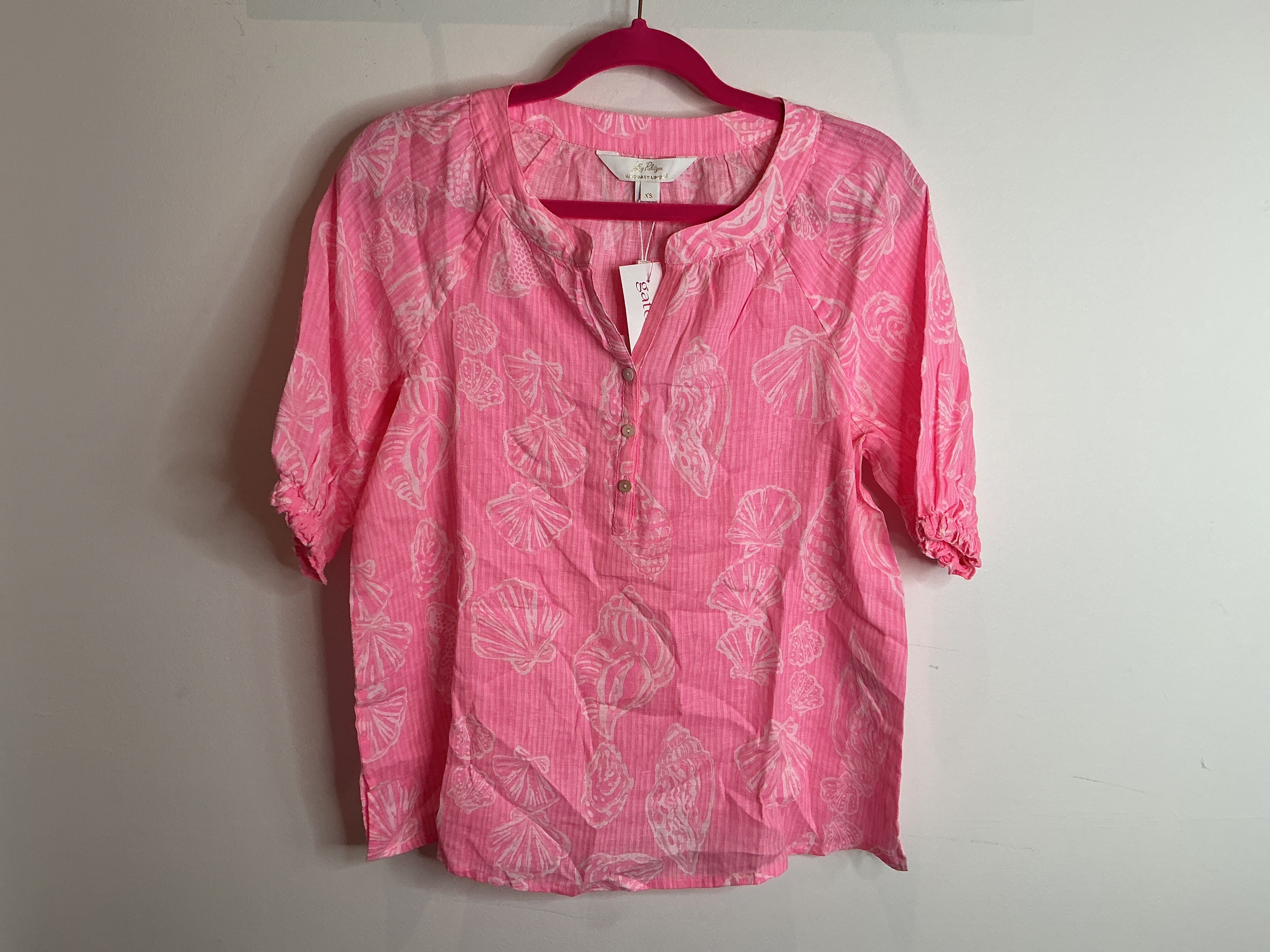 Lilly Pulitzer NWT - Carpina Top - Rousseau Pink Cool As Shell - Size XS