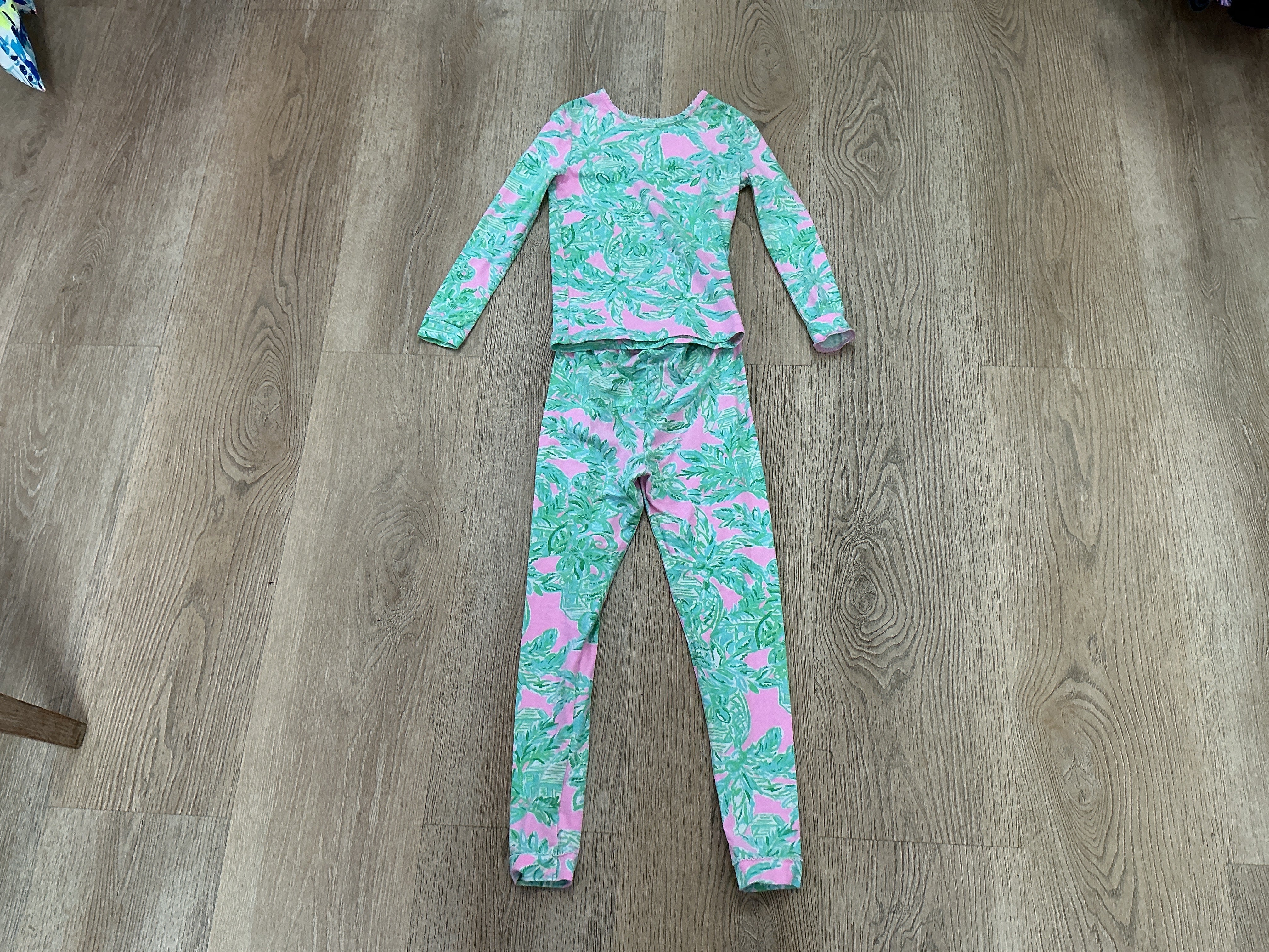 Lilly Pulitzer Kids 2 PC PJ Set  - Size 8