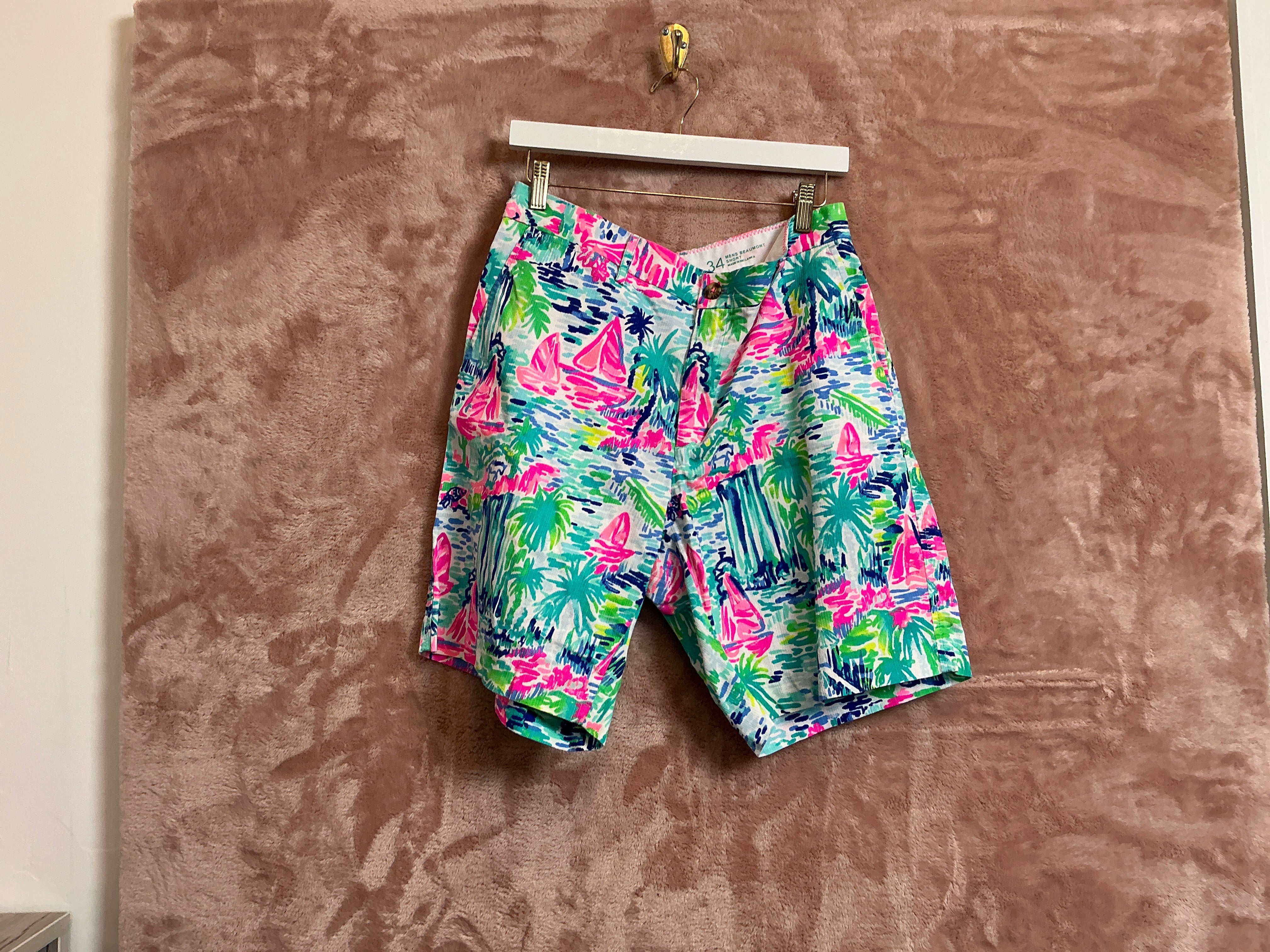 Lilly Pulitzer Men Short - Size 34