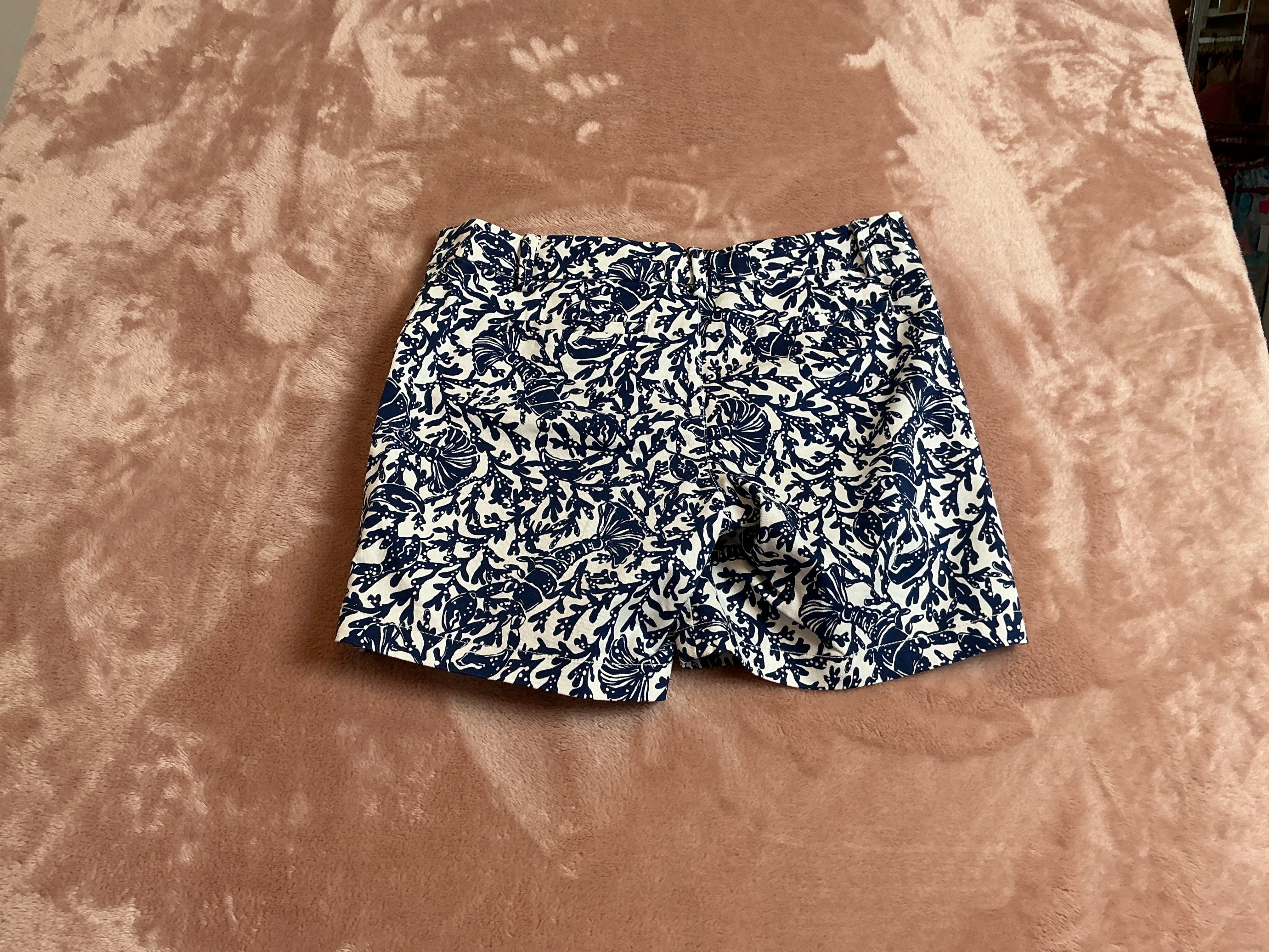 Lilly Pulitzer Short - Size 8