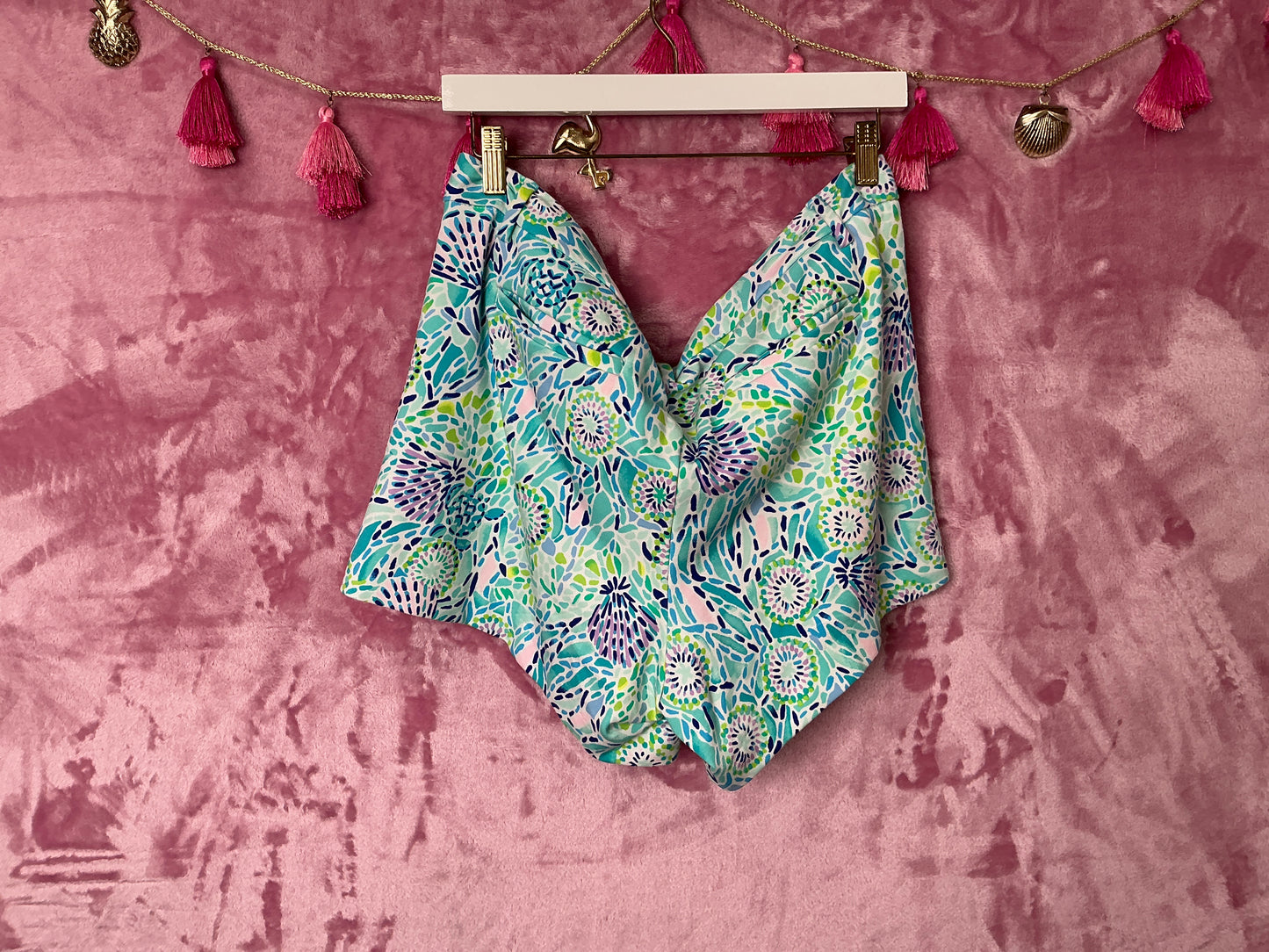 Lilly Pulitzer Short - Size 14
