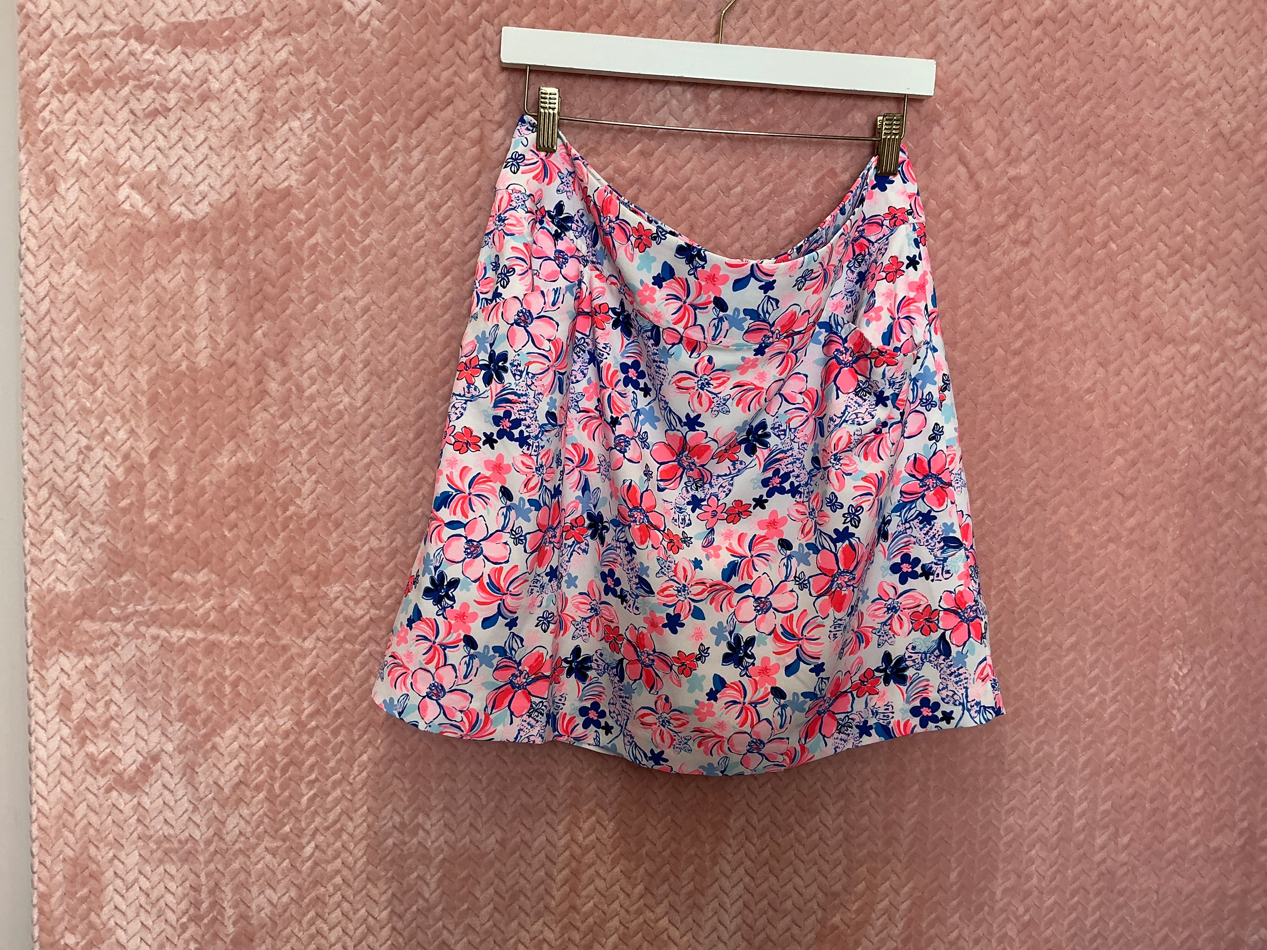 Lilly Pulitzer Skort NWT - Jonas Skort - Resort White - Party Like A Lobstar - Size 16