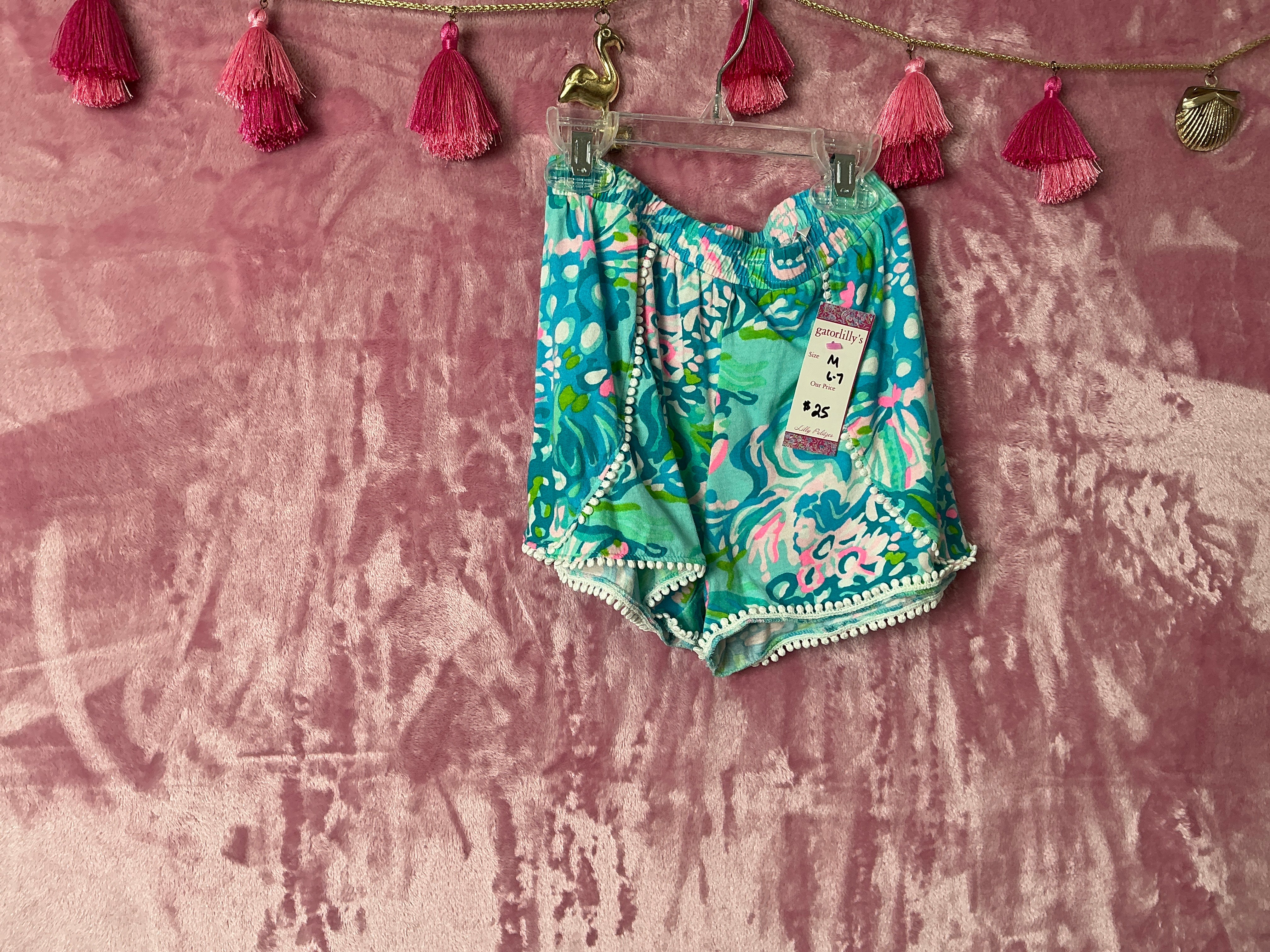 Lilly Pulitzer Kids Short - Size M 6-7
