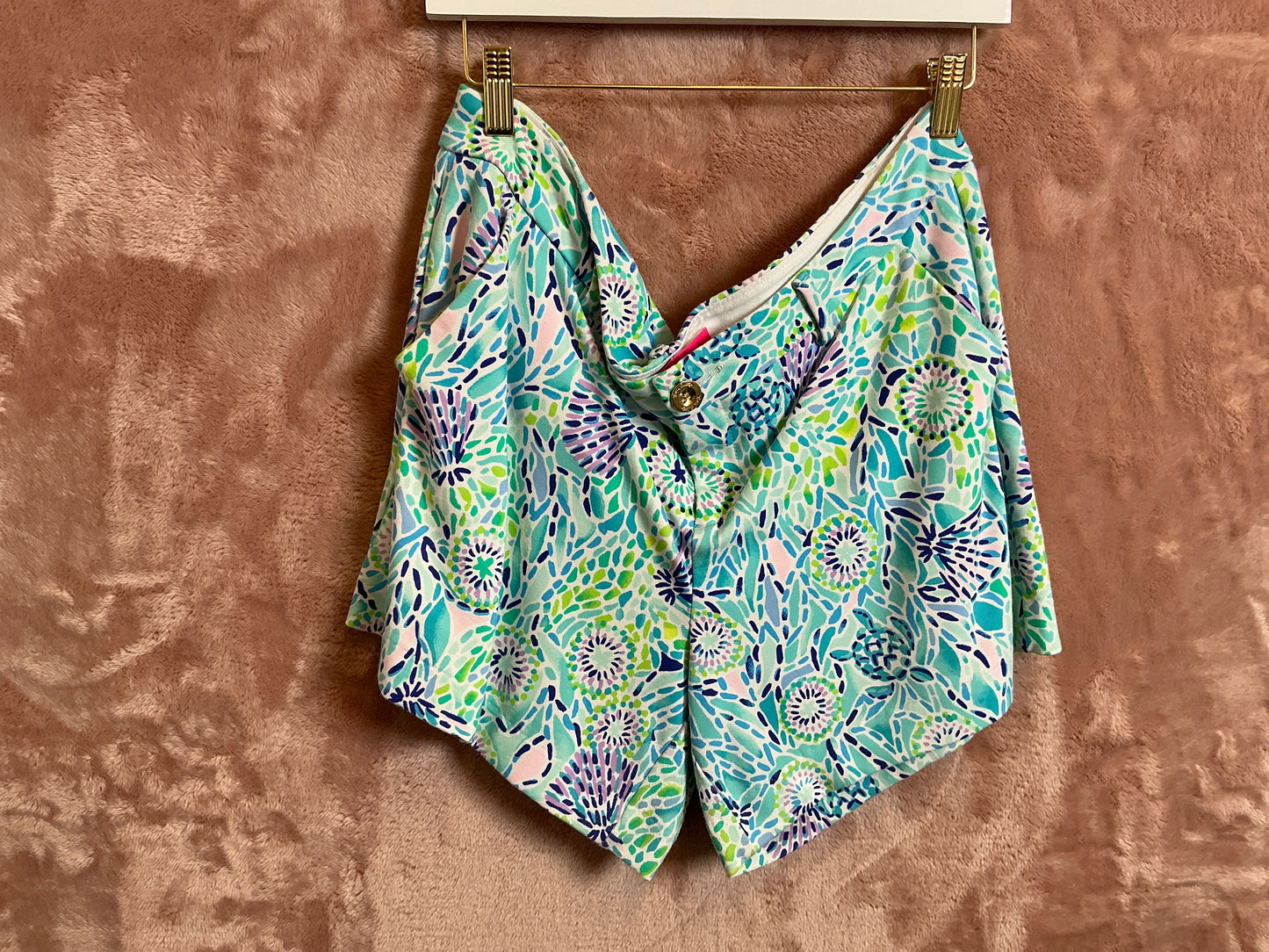 Lilly Pulitzer Short - Size 14