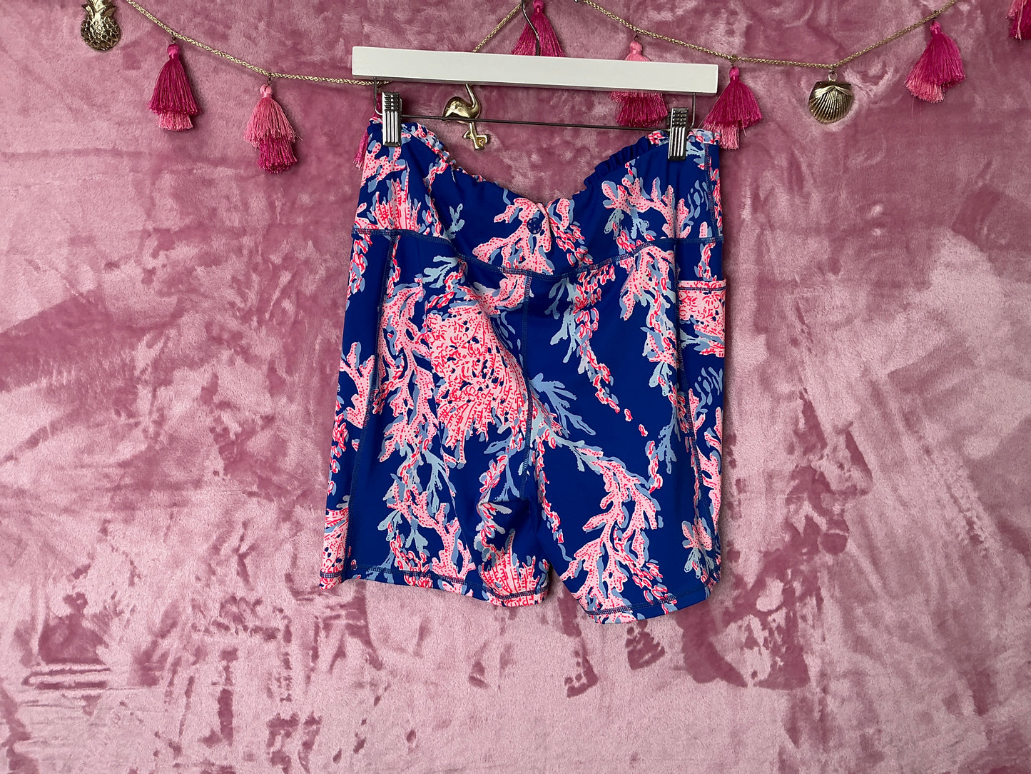 Lilly Pulitzer Short - Size XL