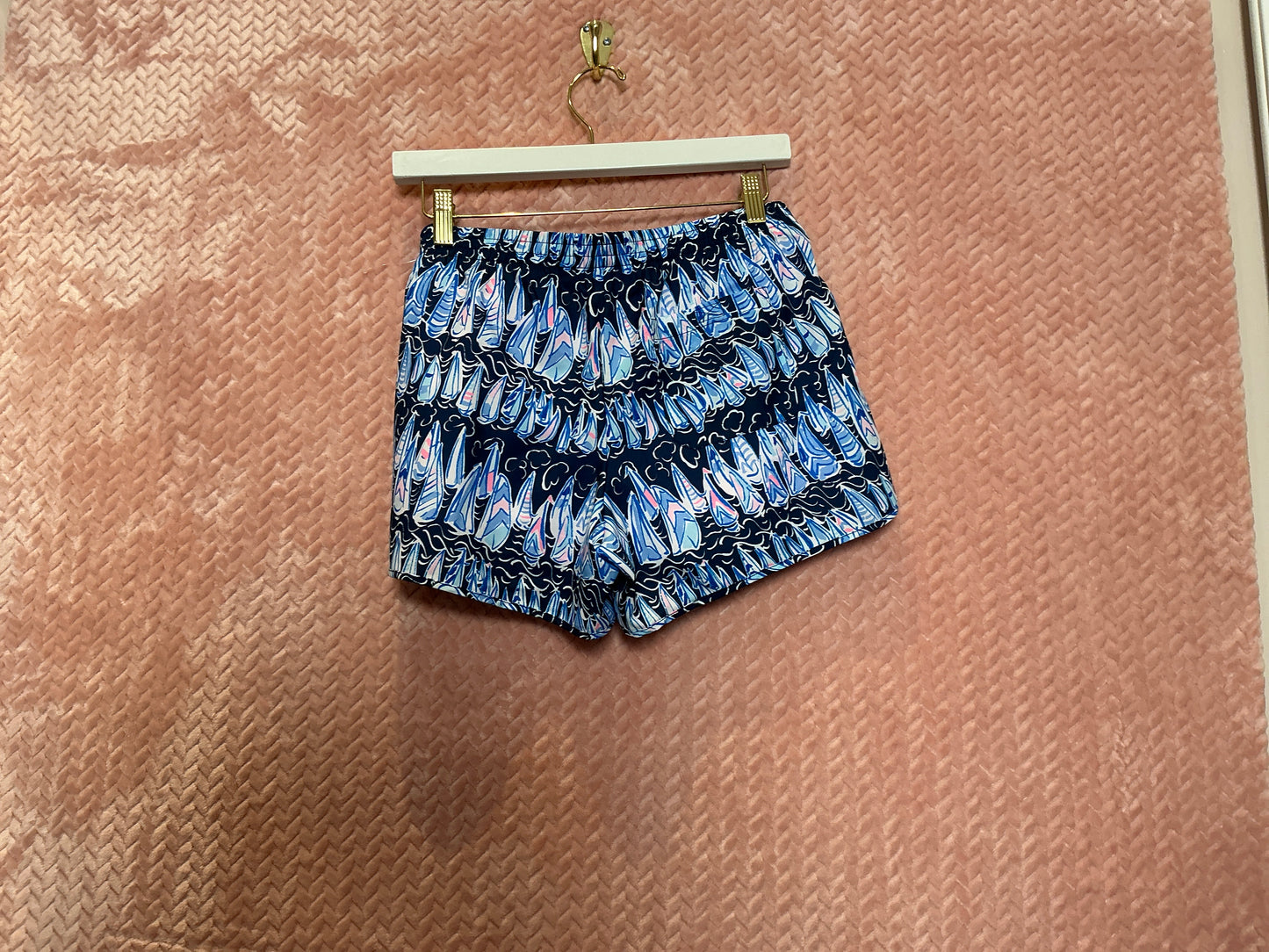 Lilly Pulitzer NWT Ocean Trail Short Low Tide Navy Sails And Stripes - Size S