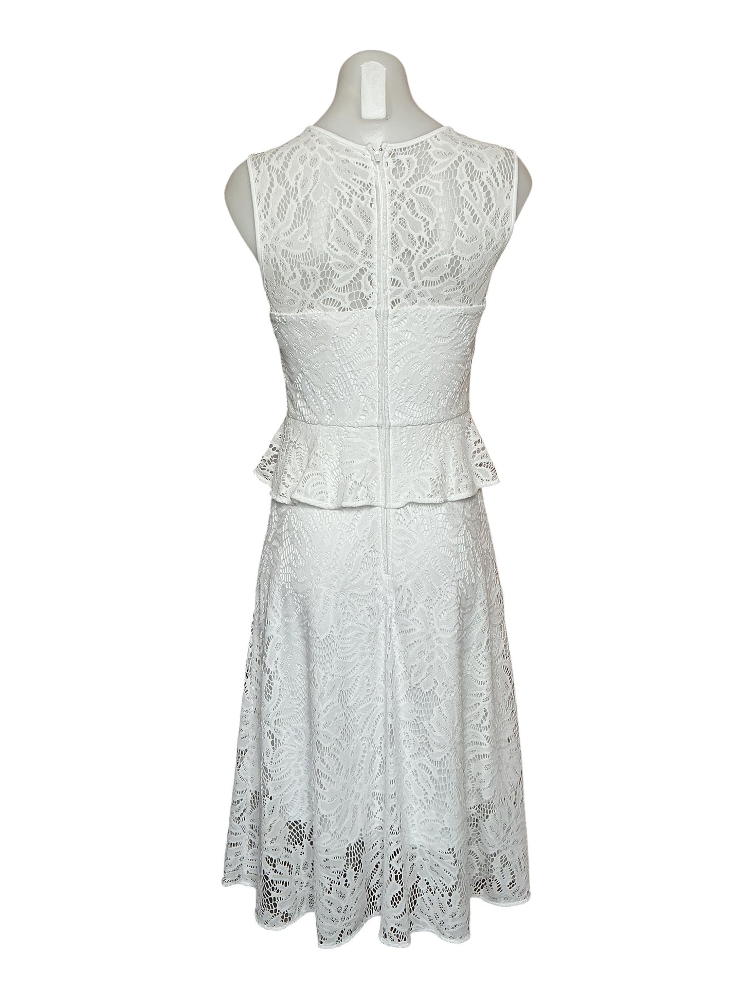 Lilly Pulitzer Nolea Dress - Resort White Paradise Found Lace - Size 2