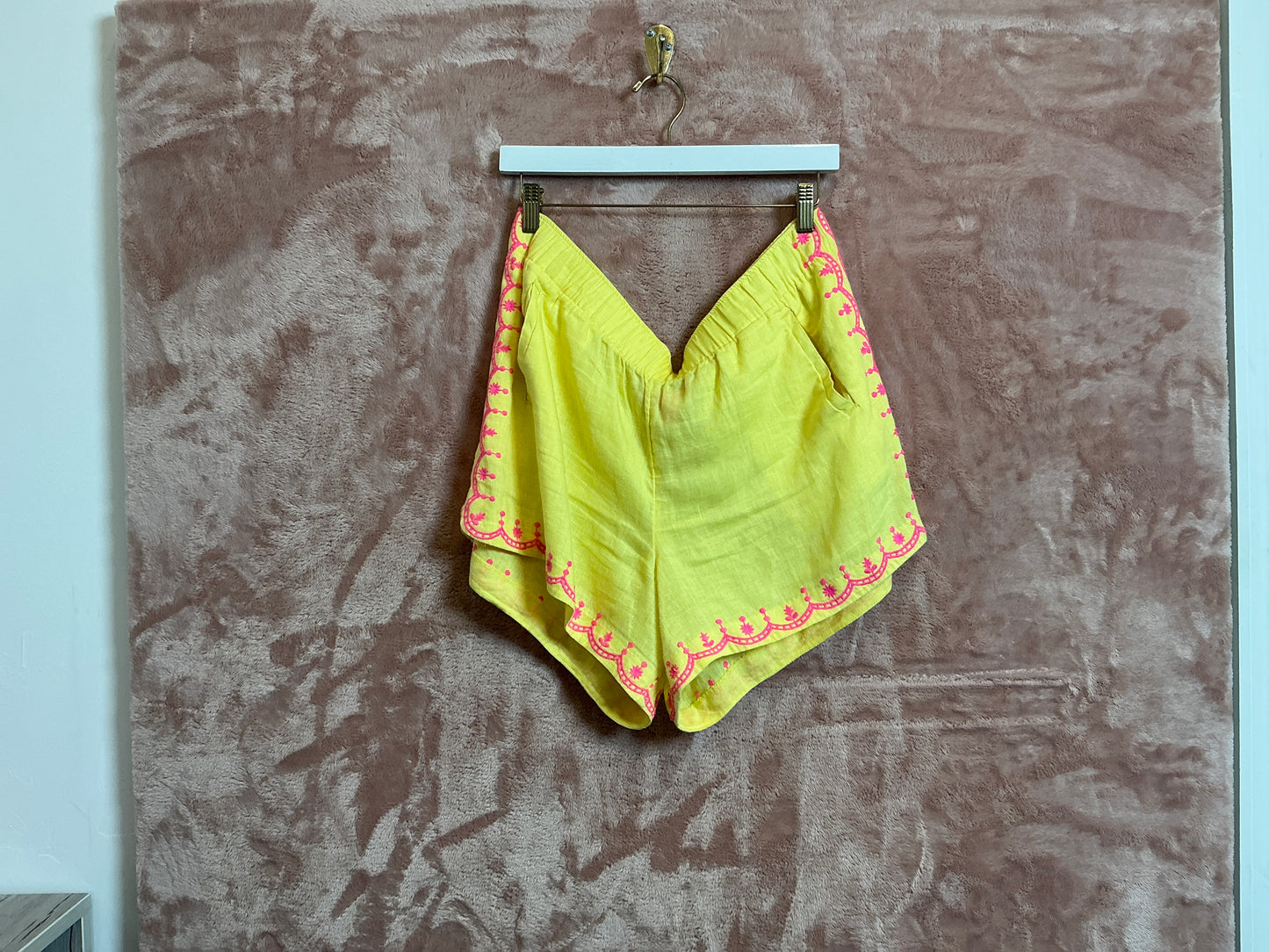 Lilly Pulitzer Short - Size XL