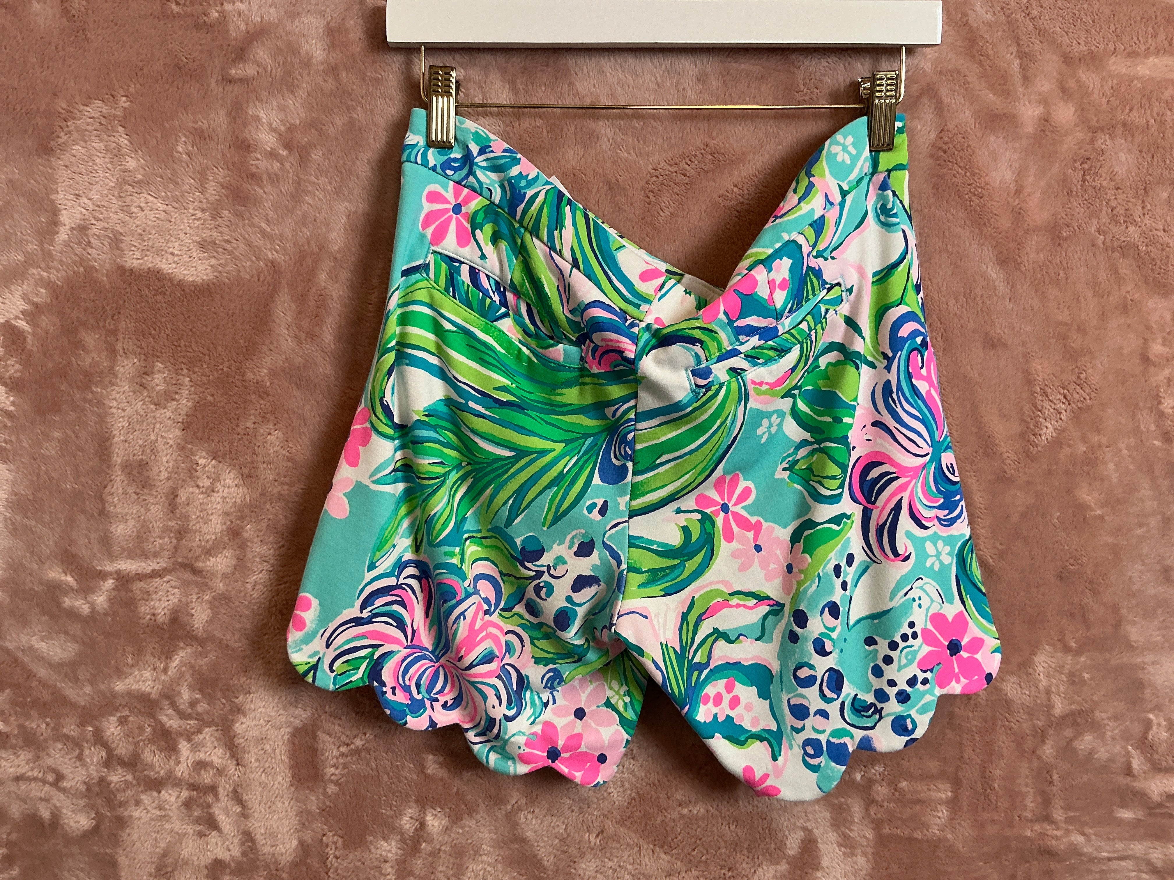 Lilly Pulitzer Short - Size 4