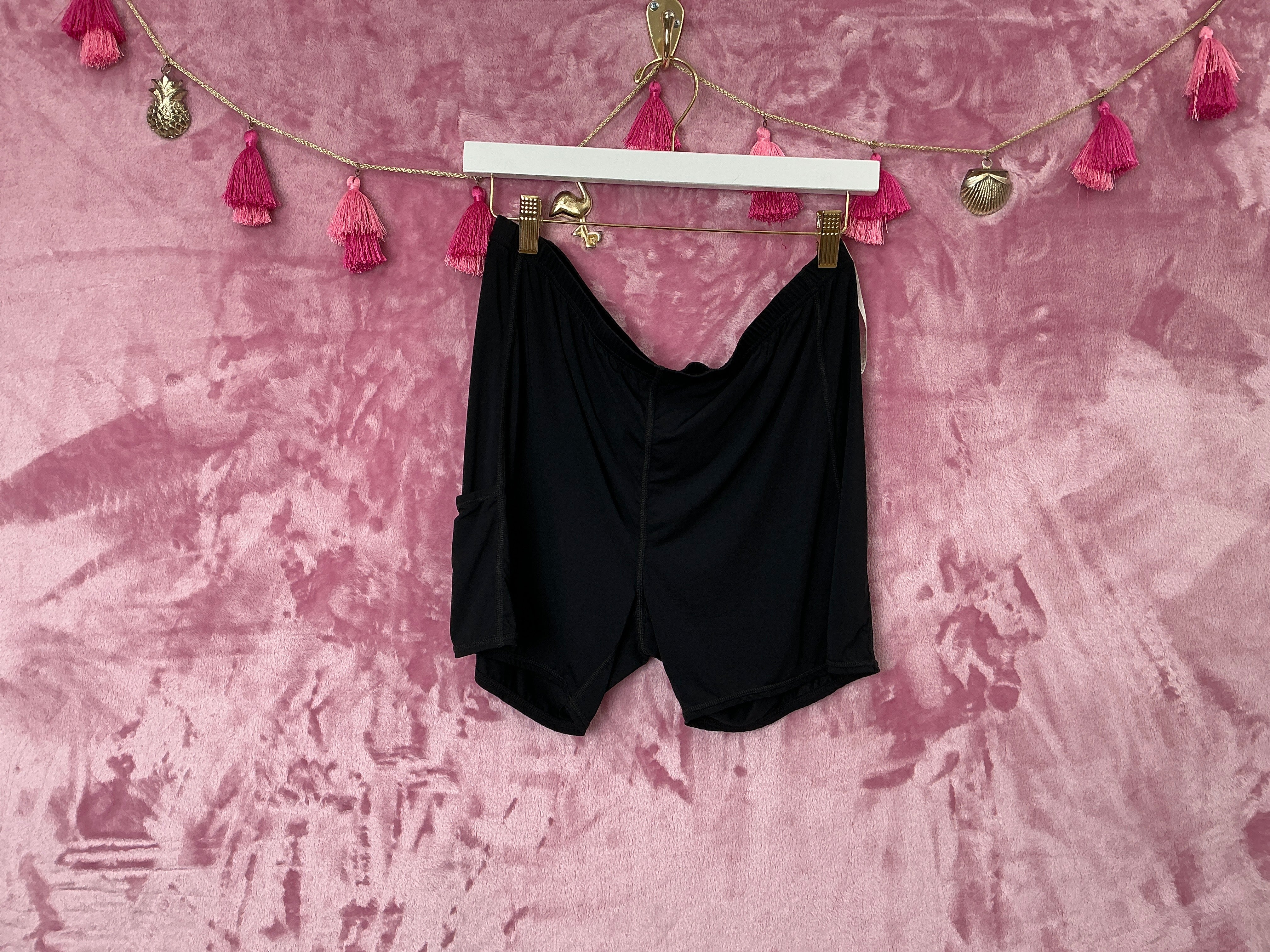 Lilly Pulitzer Short - Size XL