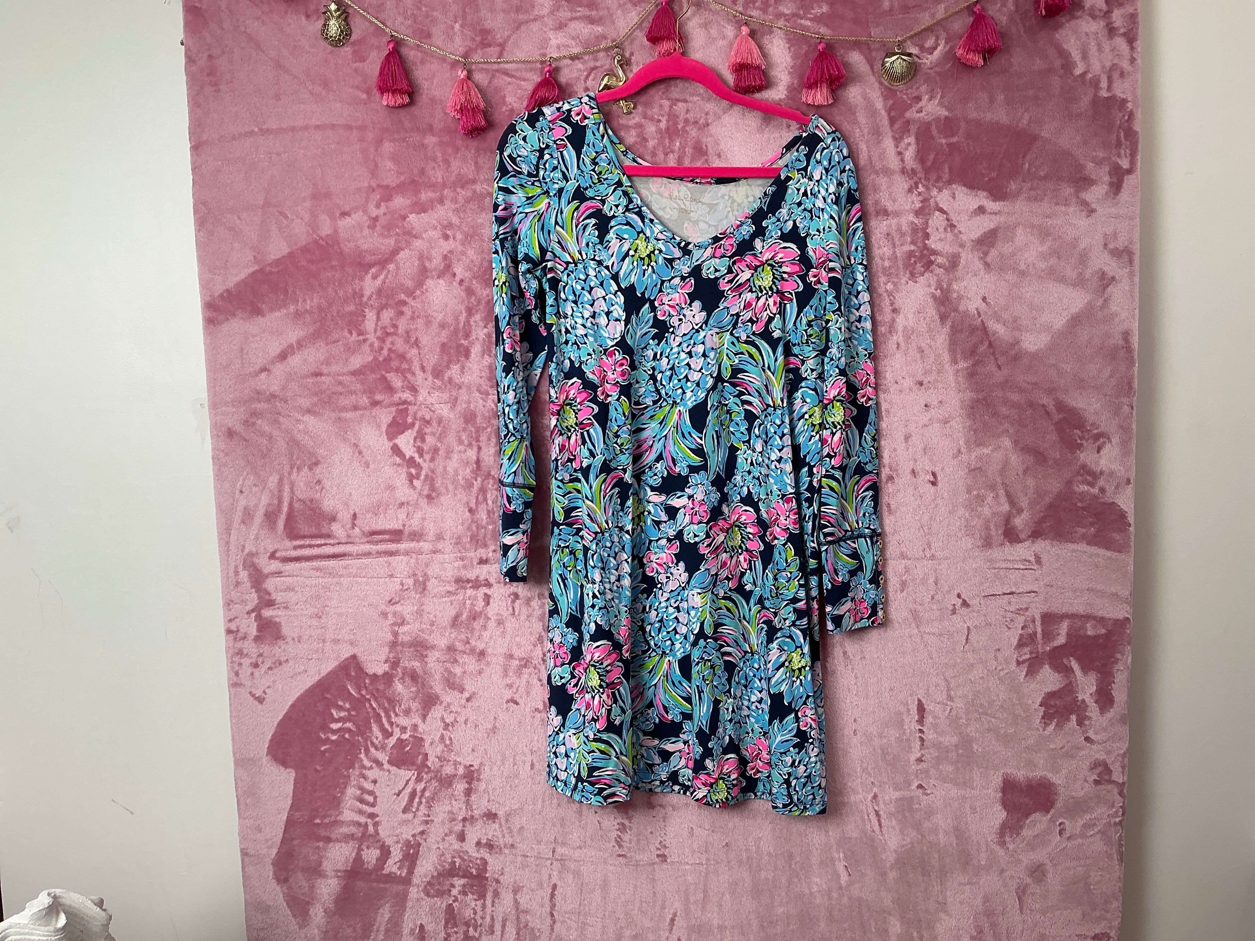 Lilly Pulitzer NWT Kaisley Dual-Neck UPF 50+ Dress High Tide Navy Pineapple Paradise - Size S