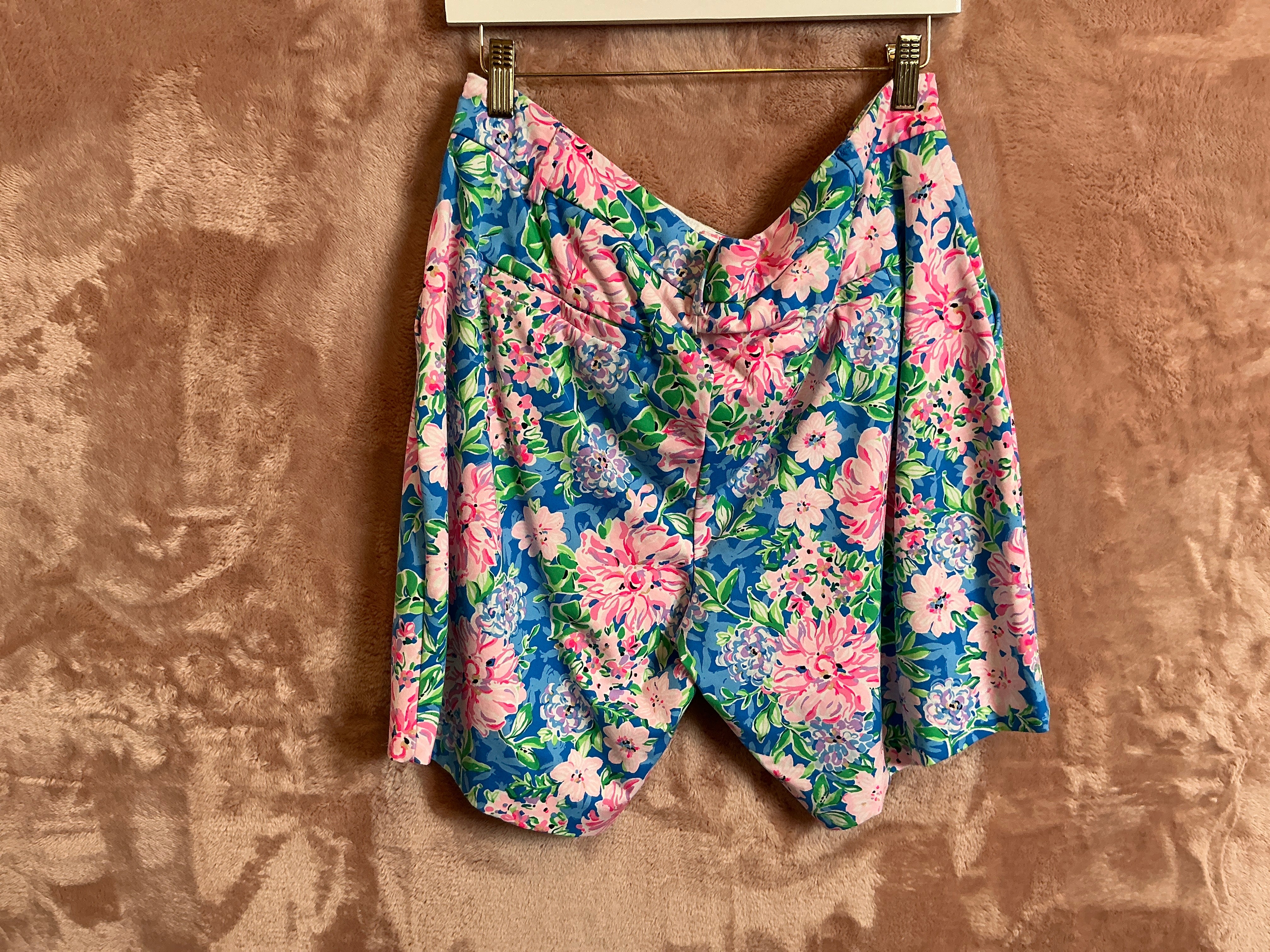 Lilly Pulitzer Short - Size 16