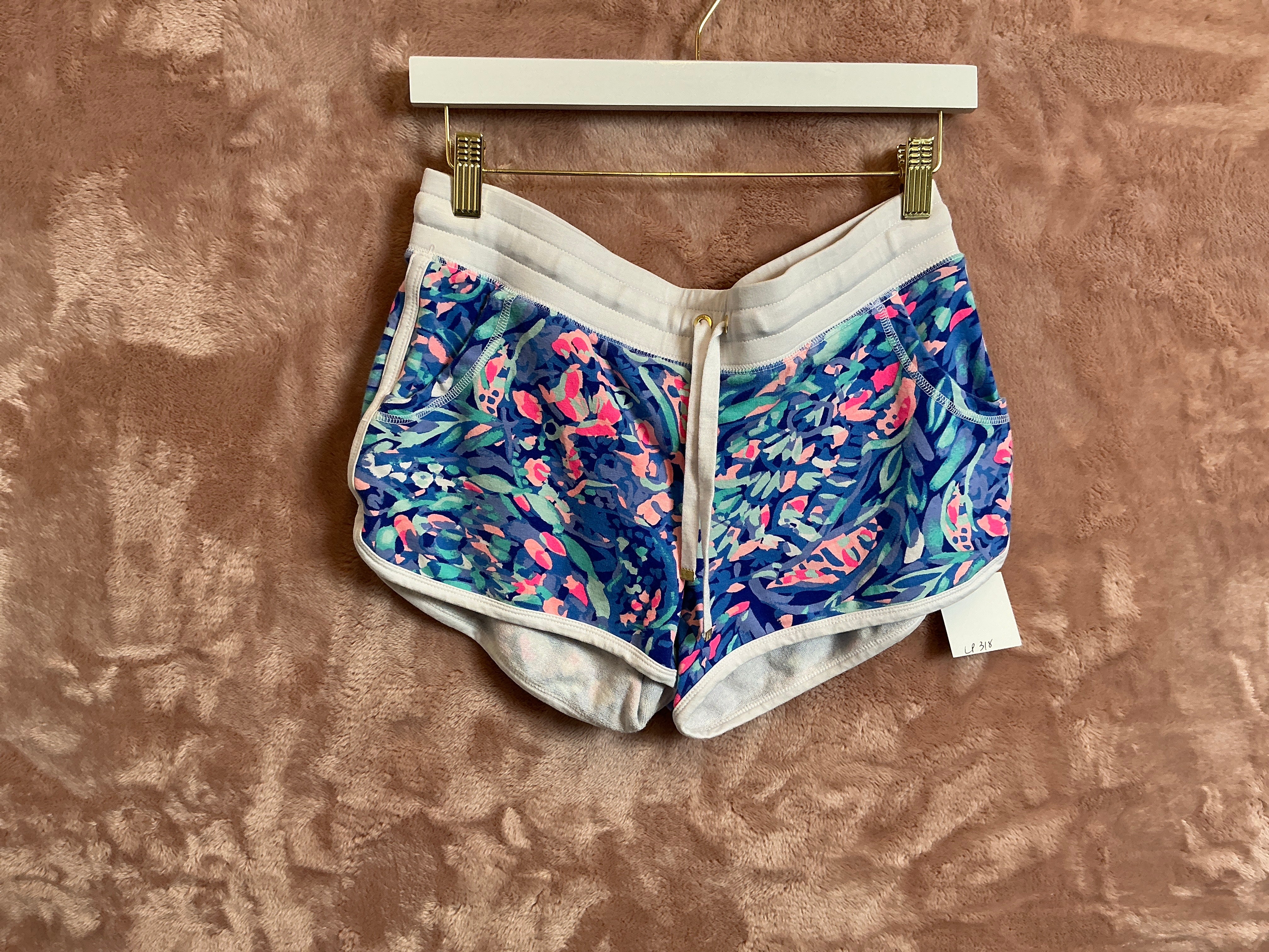 Lilly Pulitzer Short - Size M