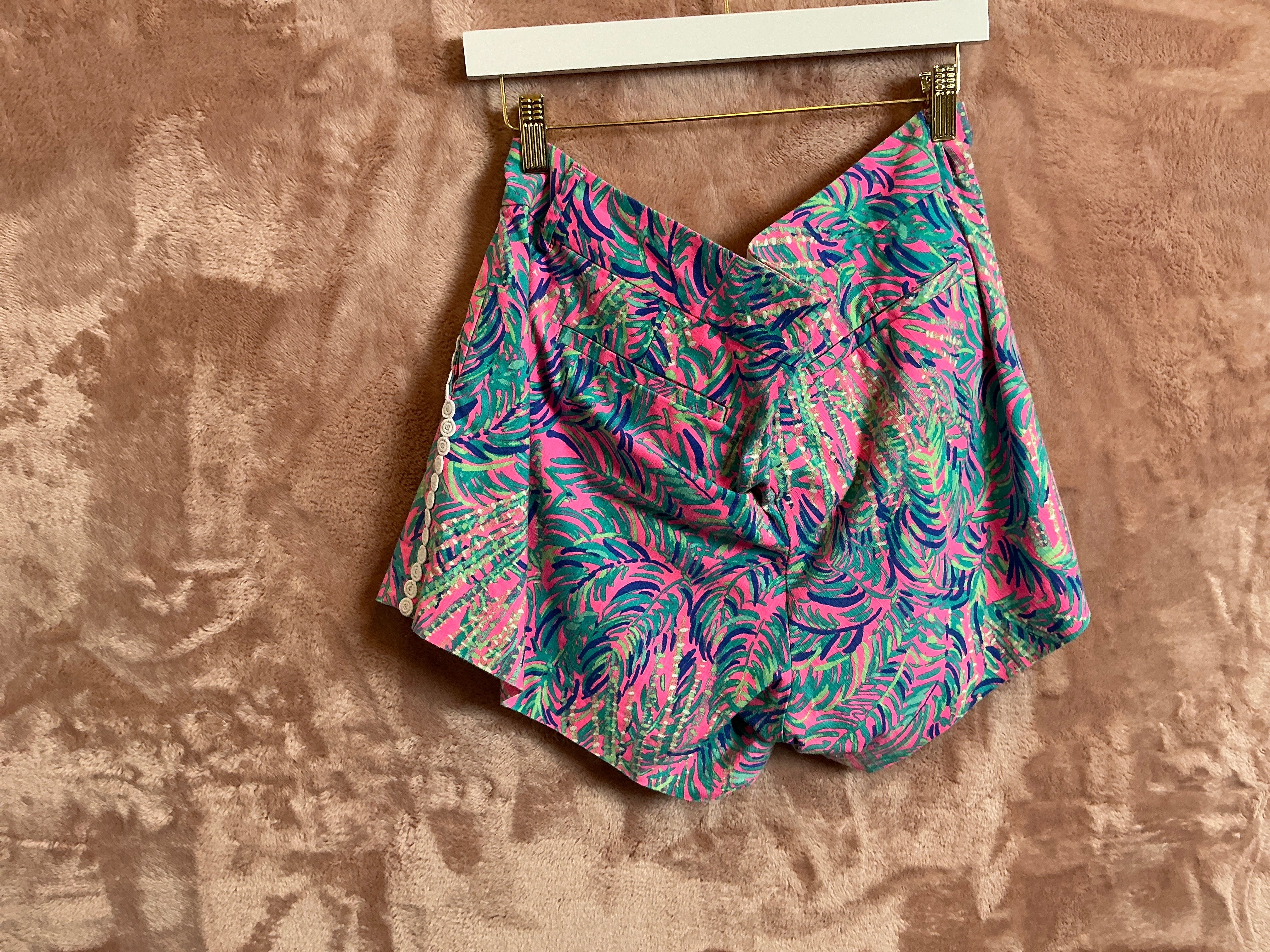 Lilly Pulitzer Short - Size 16