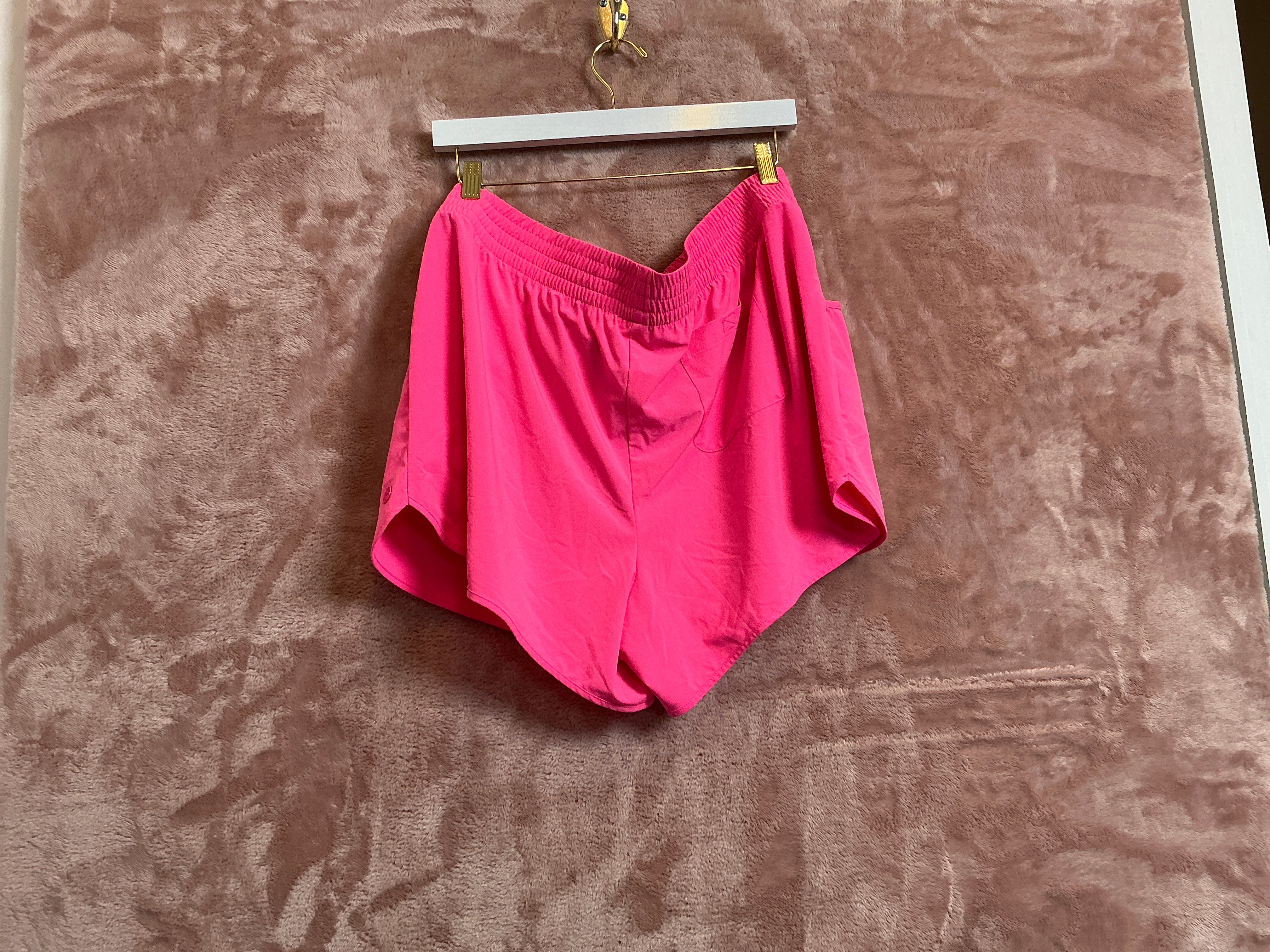 Lilly Pulitzer Short - Size XL