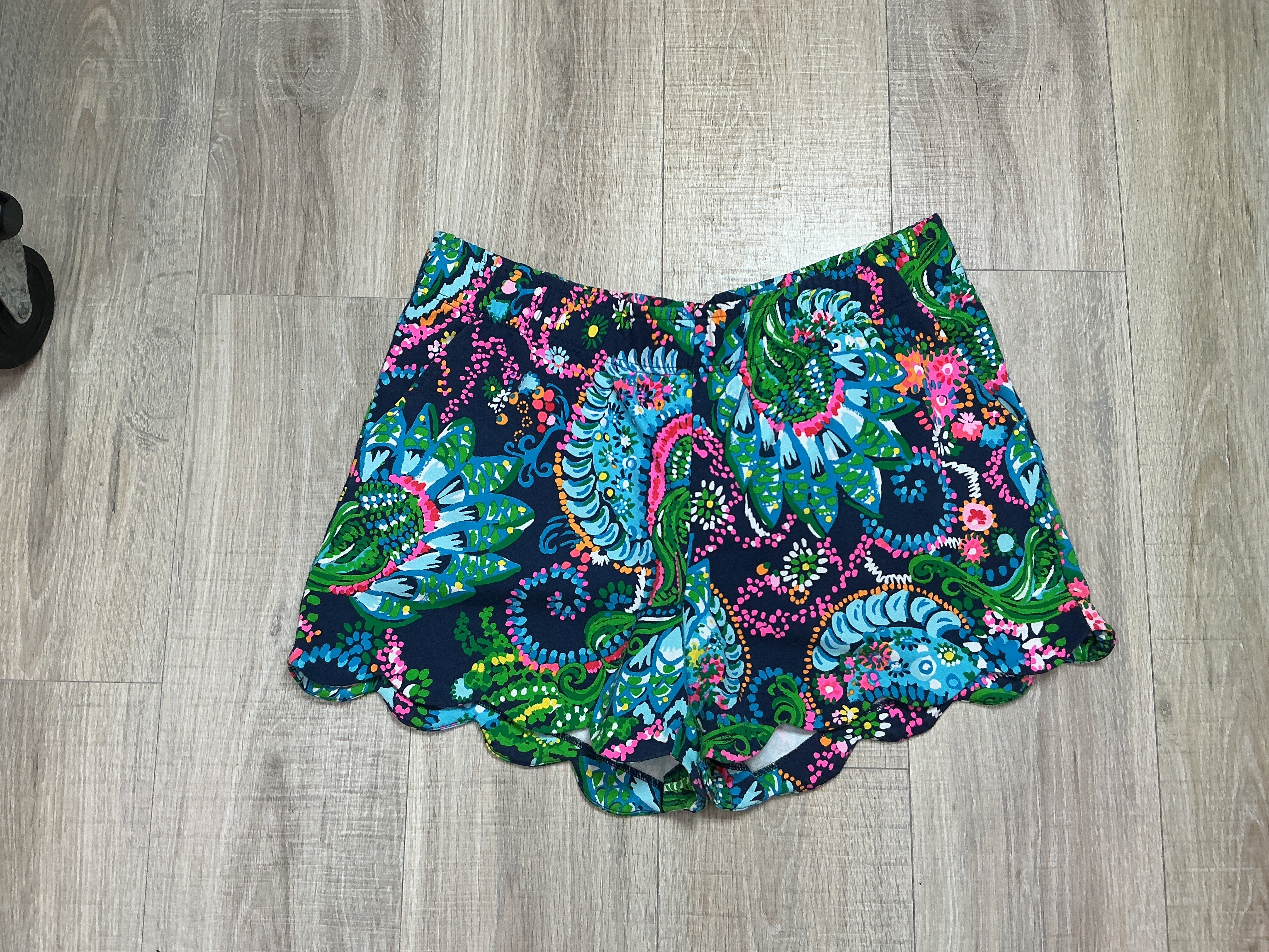 Lilly Pulitzer Skort - Size XL