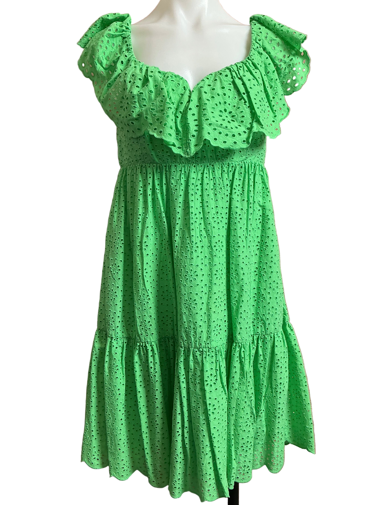 Lilly Pulitzer Asteria Eyelet Babydoll Dress in Cabana Green Daisy Dreams Eyelet Dress - Size 2