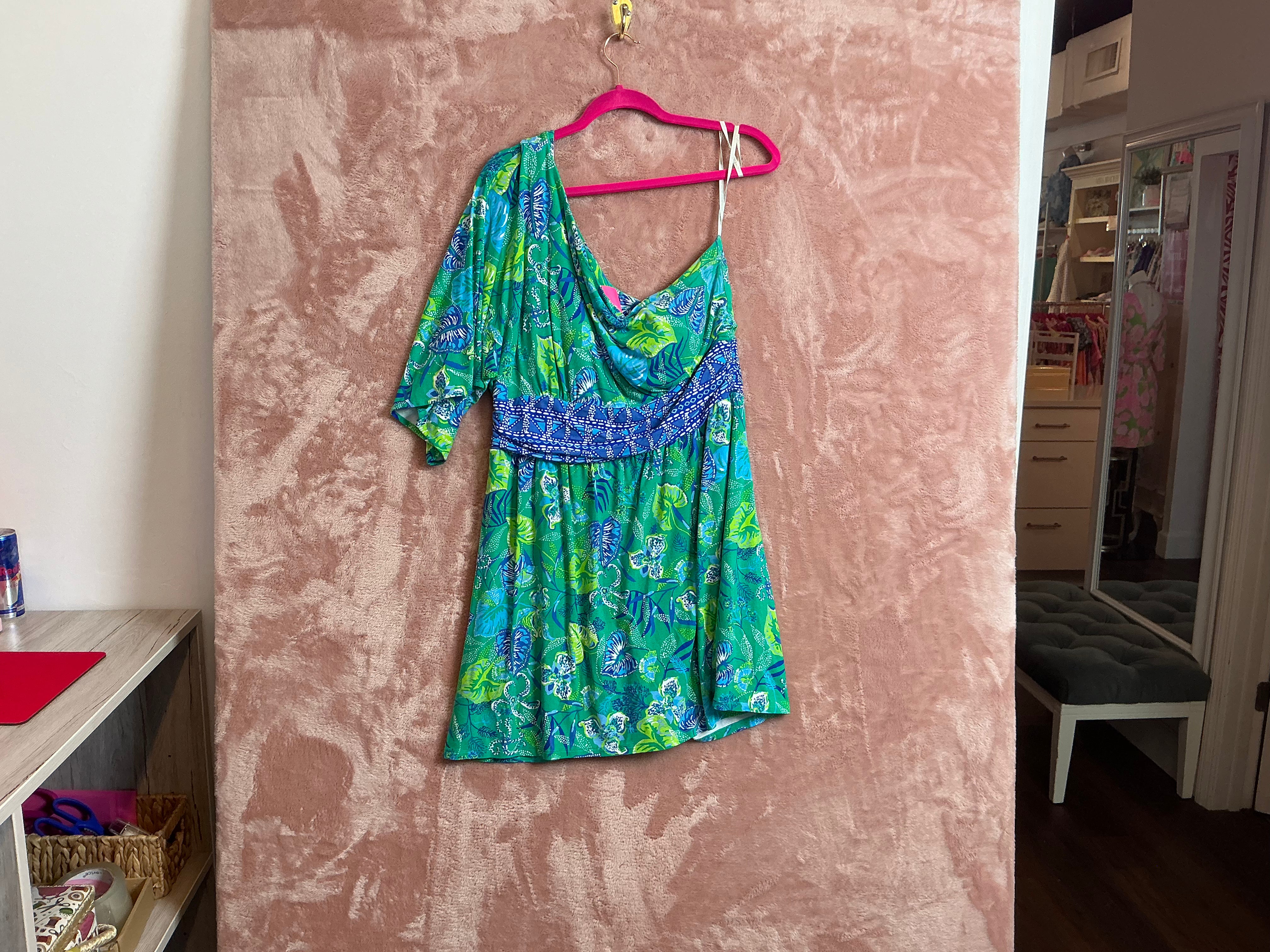 Lilly Pulitzer Romper - Size 14