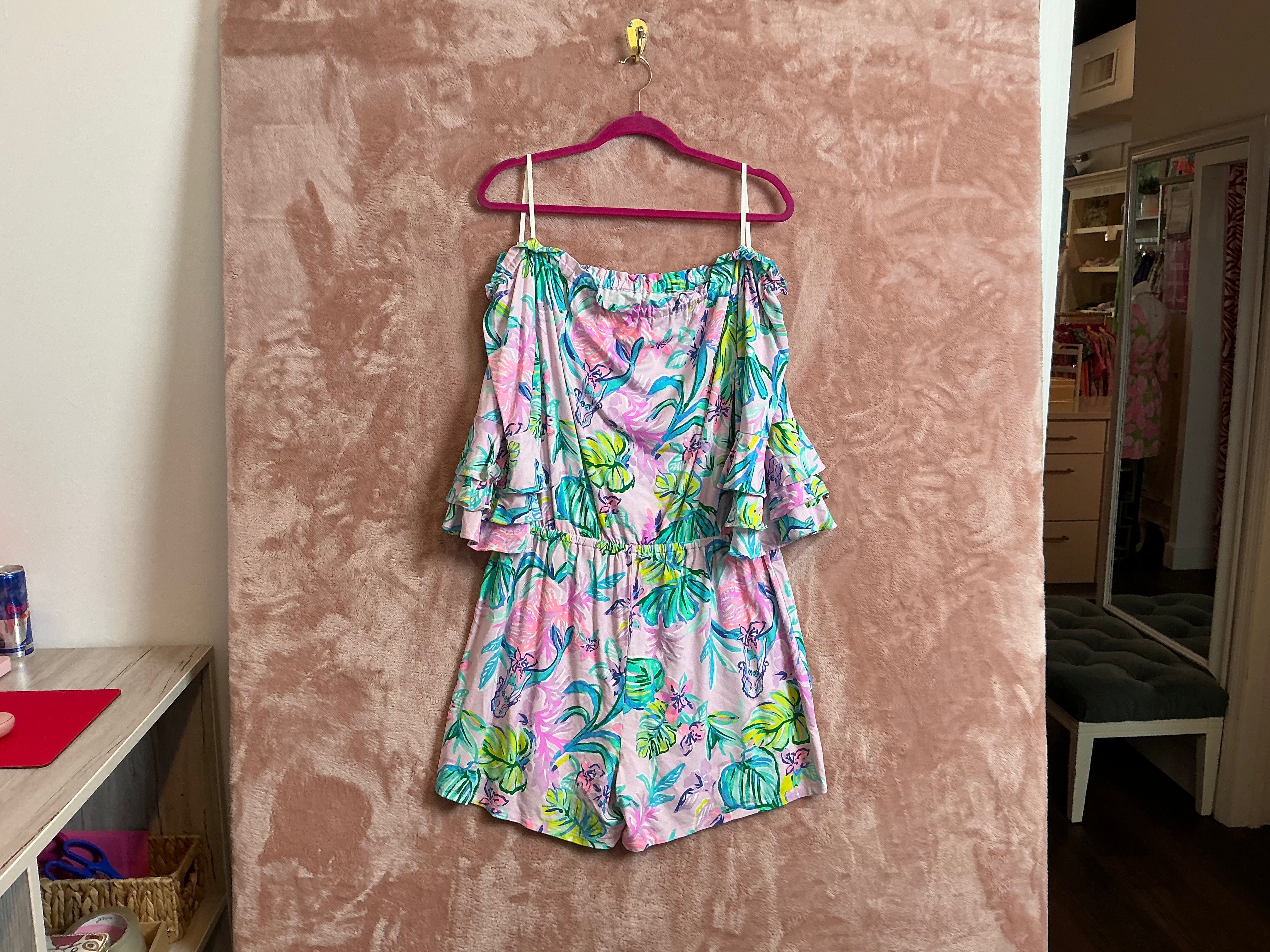 Lilly Pulitzer romper - Size XL