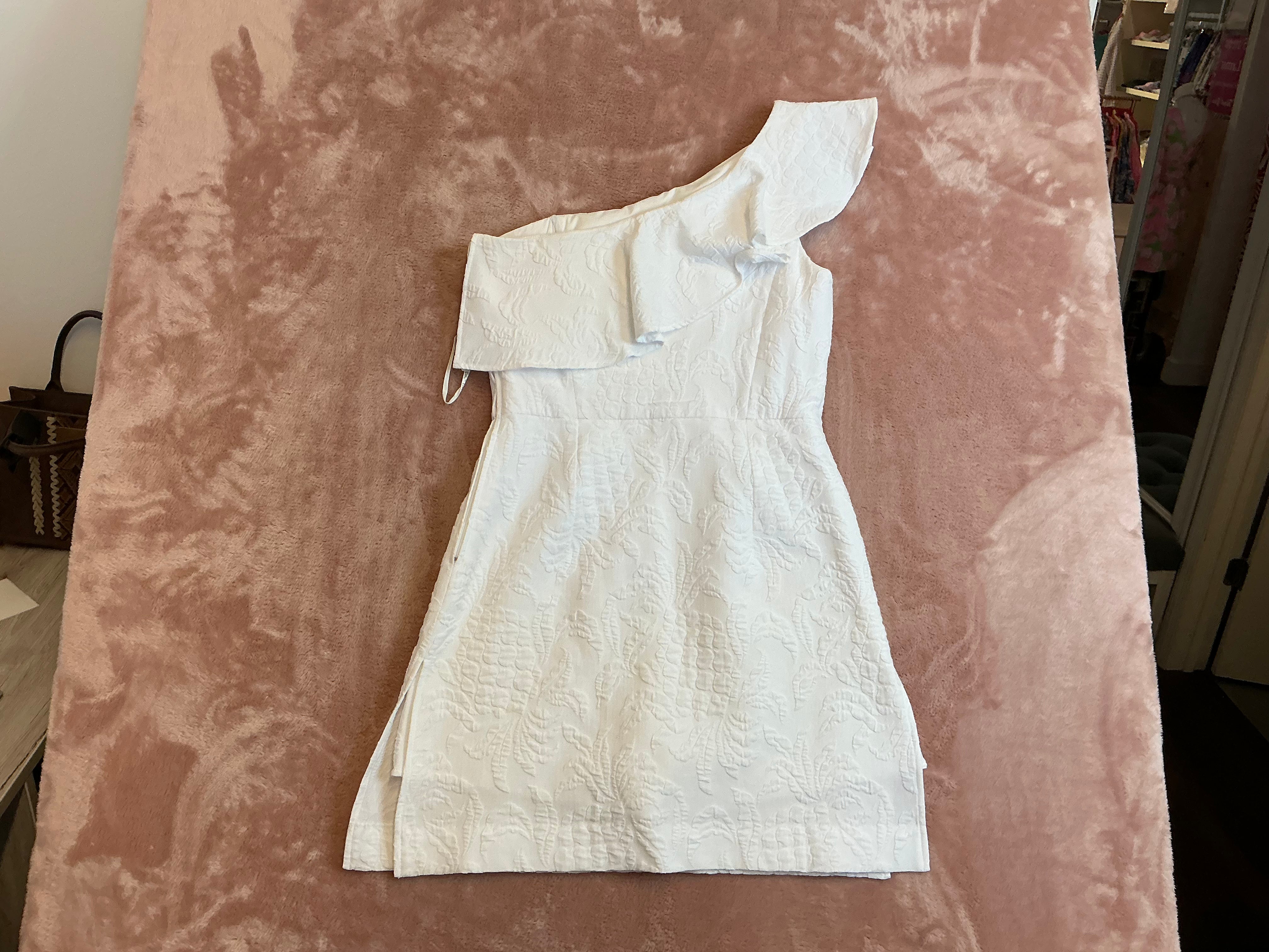 Lilly Pulitzer dress - Size 6