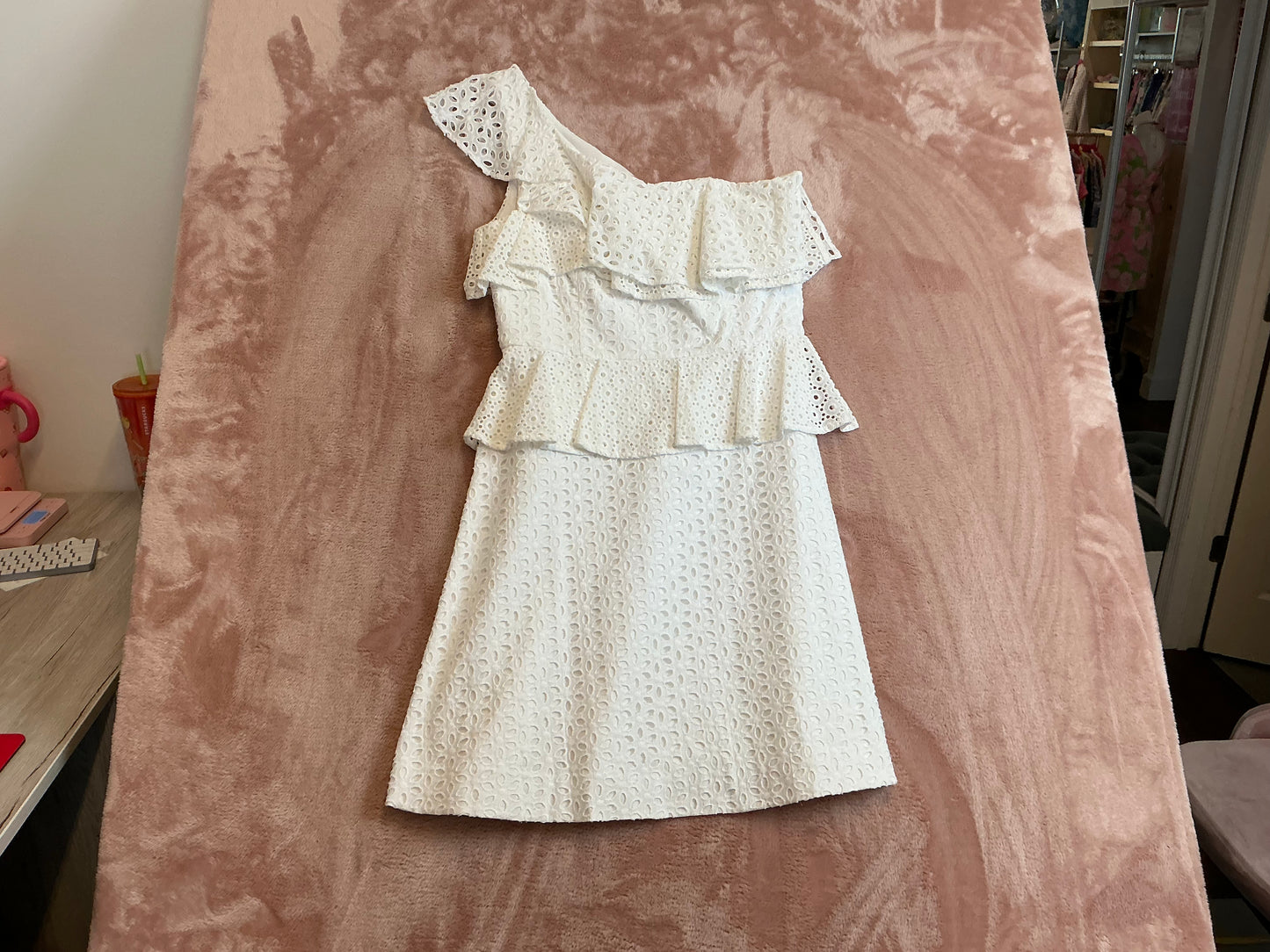 Lilly Pulitzer NWT josey Dress resort white oval flower petal eyelet - Size 10