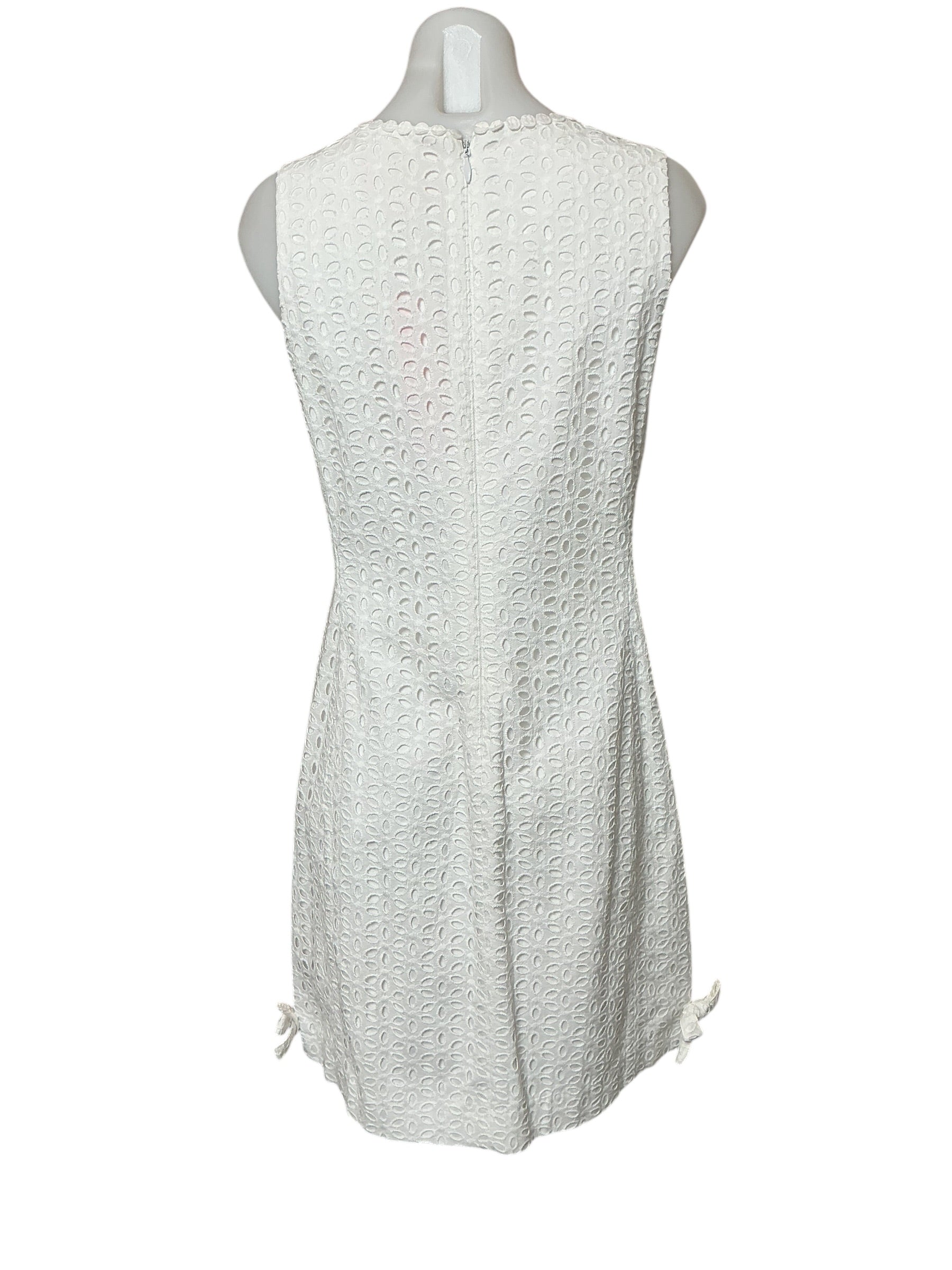 Lilly Pulitzer NWT Melani Shift - Resort White Oval Flower Petal Eyelet - Size 6