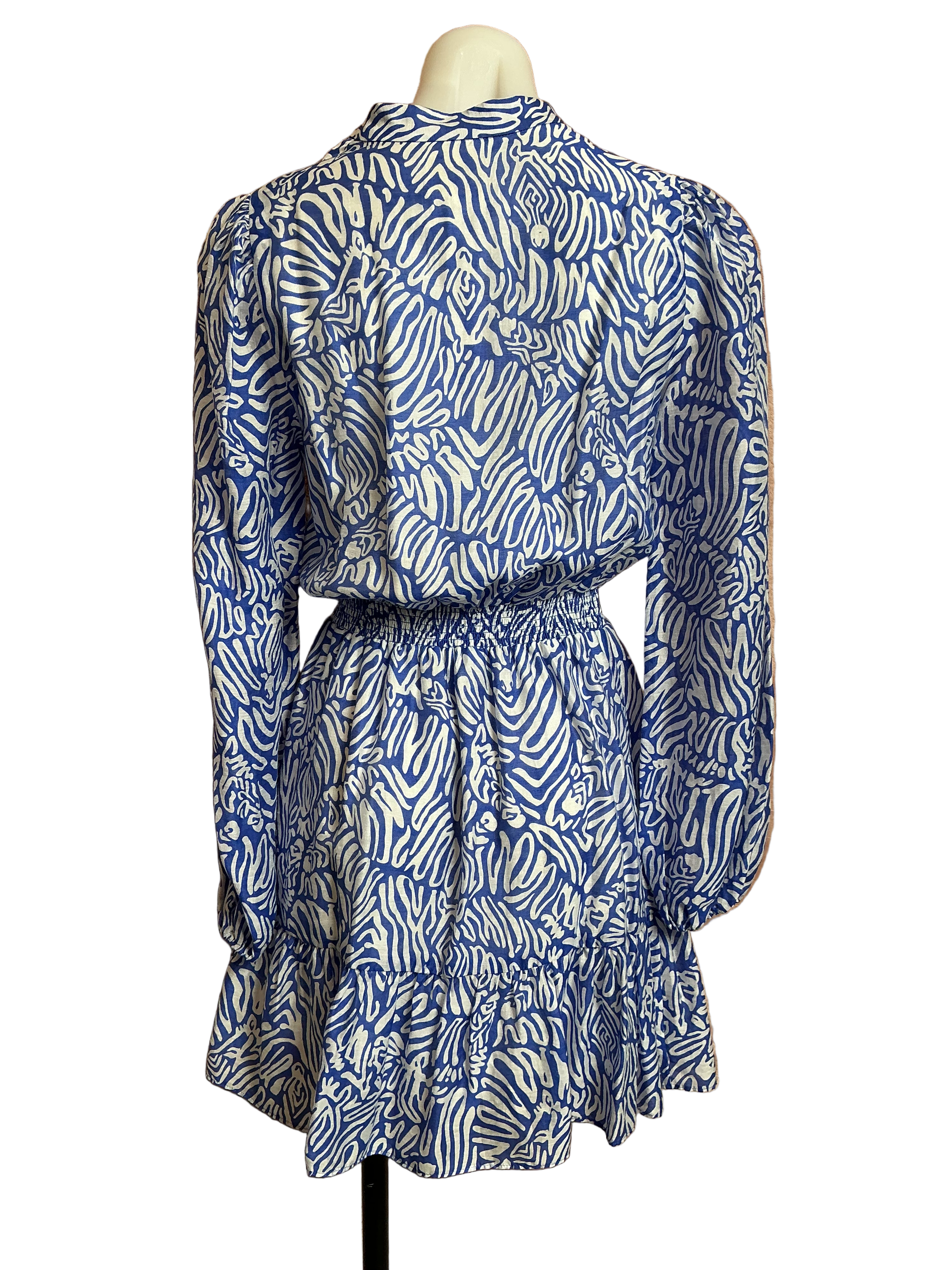 Lilly Pulitzer Axton dress in the Martinique Blue Zee Bebe pattern - Size 2