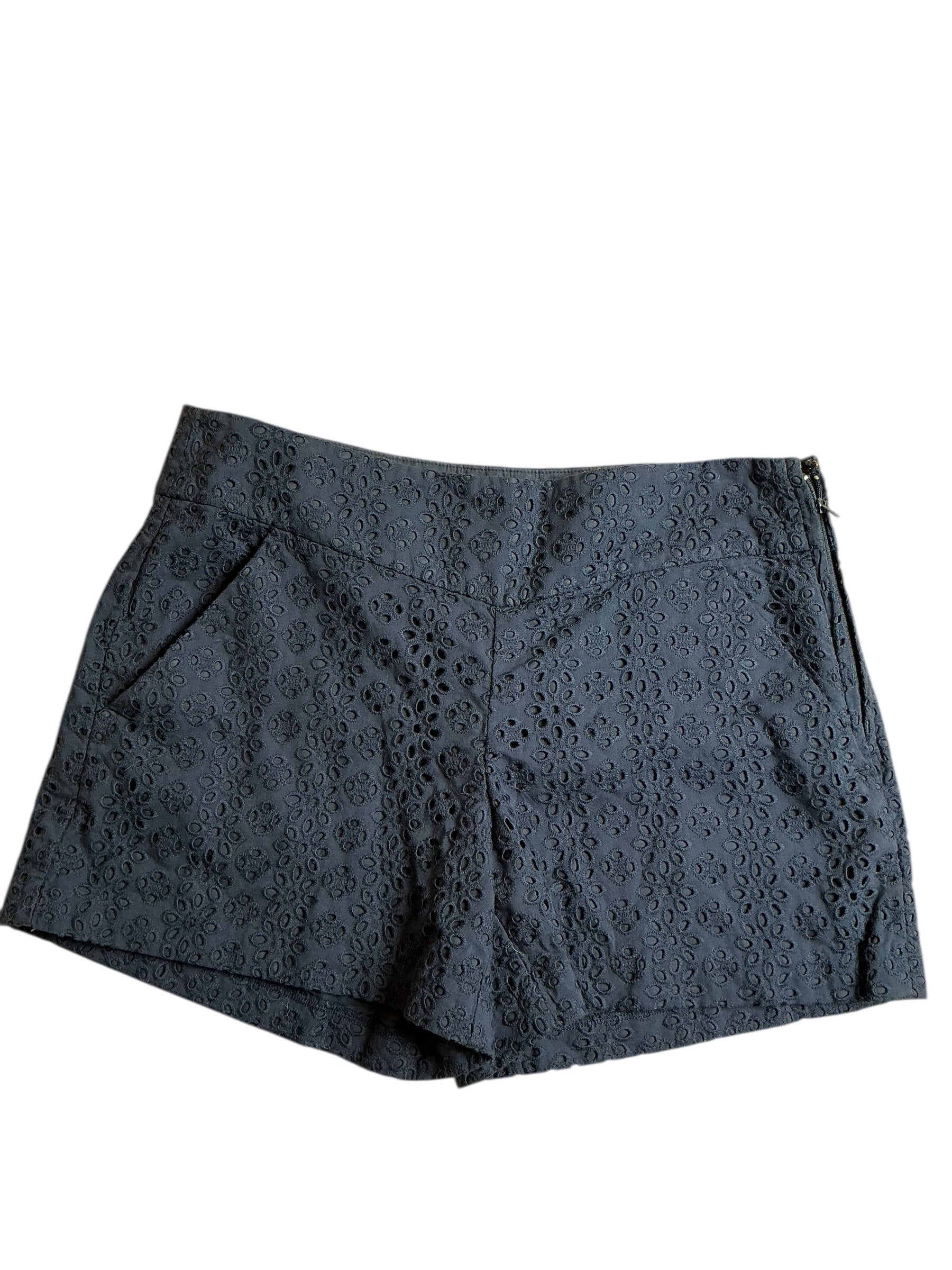 Lilly Pulitzer NWT Makenna Short True Navy Petite Petal Eyelet - Size 2