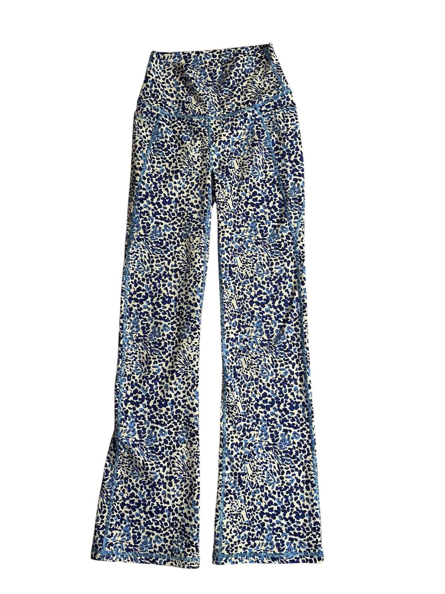 Lilly Pulitzer Luxletic Carpe Vita Flare Legging Resort White Twisted Up - Size S