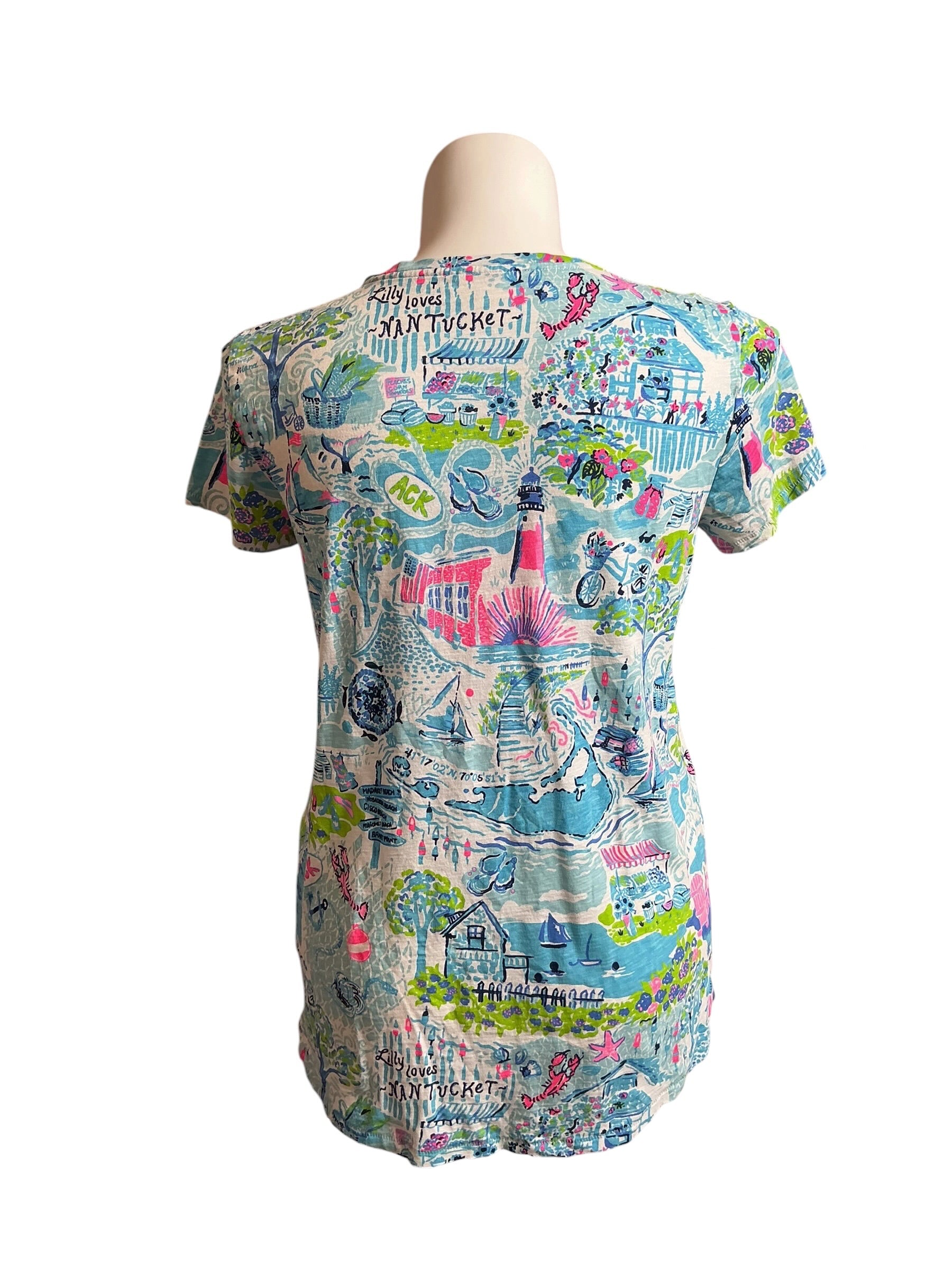 Lilly Pulitzer V-Neck Top Lilly Loves Nantucket - Size L